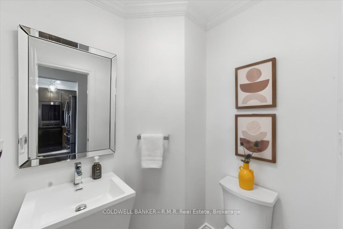 45 Angier Crescent Property Photo 22