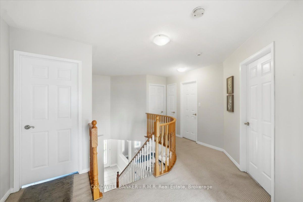 45 Angier Crescent Property Photo 24