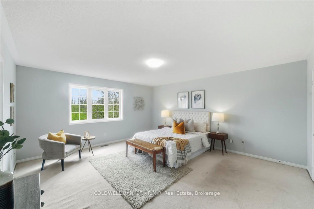 45 Angier Crescent Property Photo 26
