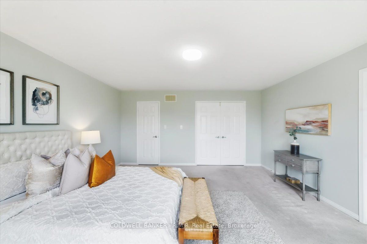 45 Angier Crescent Property Photo 27