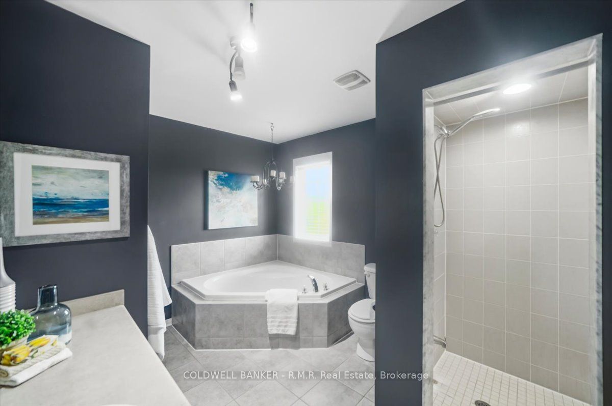 45 Angier Crescent Property Photo 29