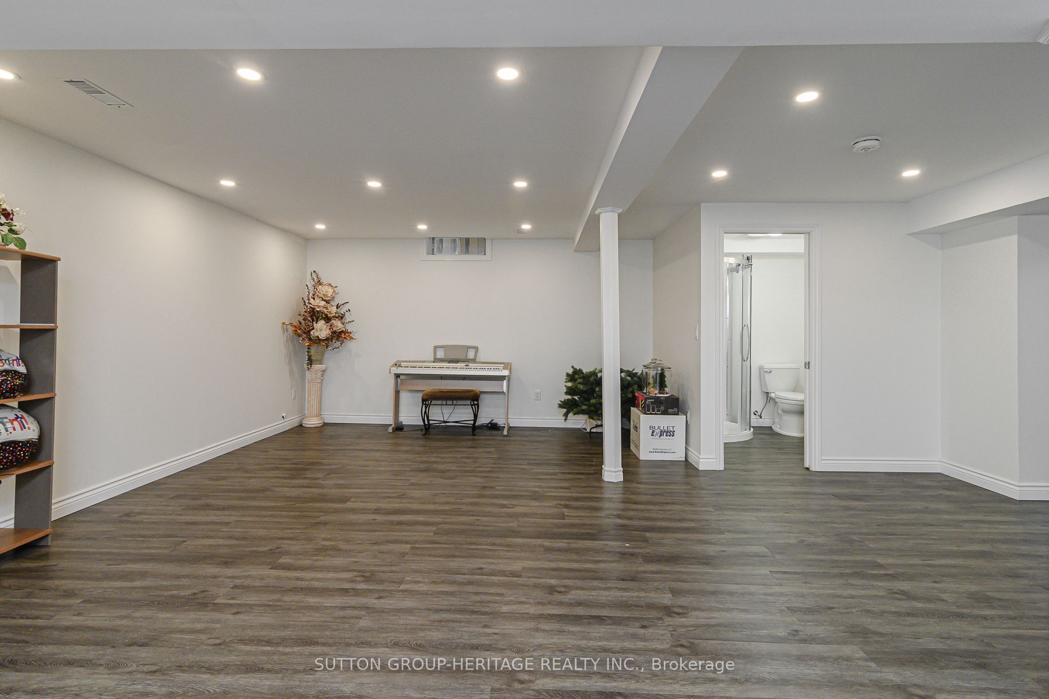 4 Divine Drive Property Photo 29