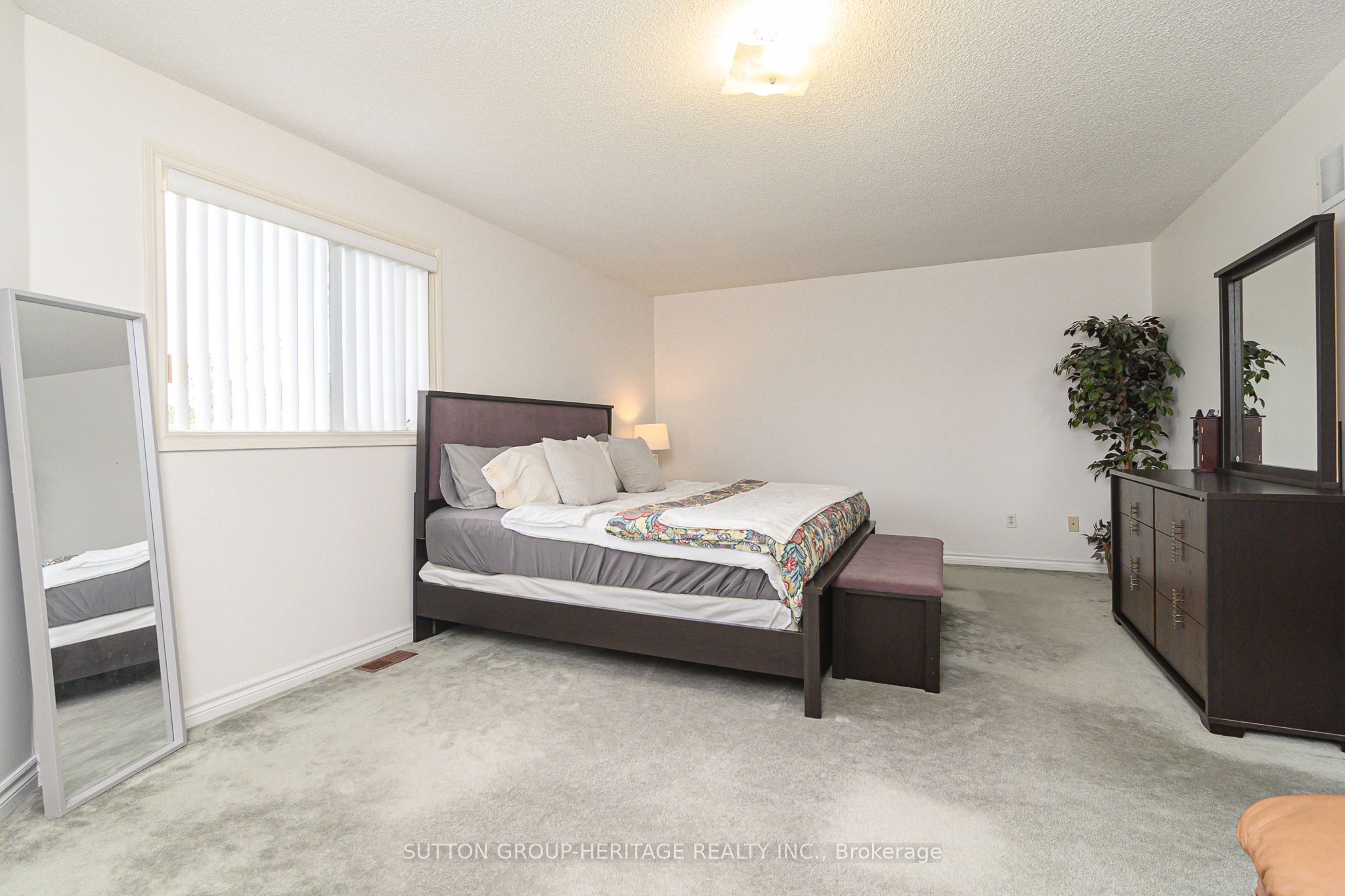 4 Divine Drive Property Photo 42