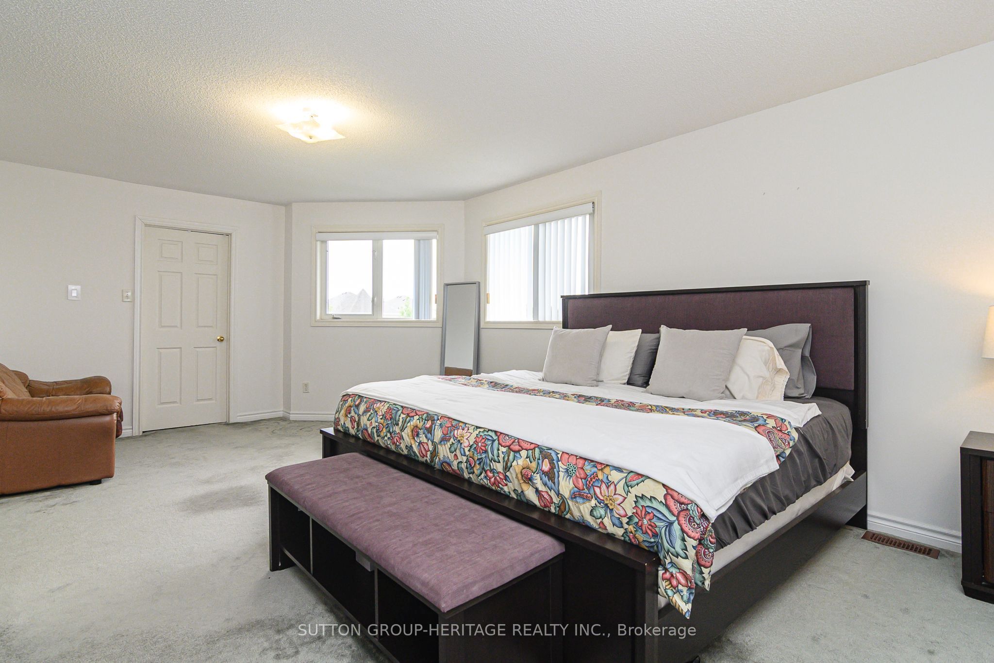 4 Divine Drive Property Photo 43