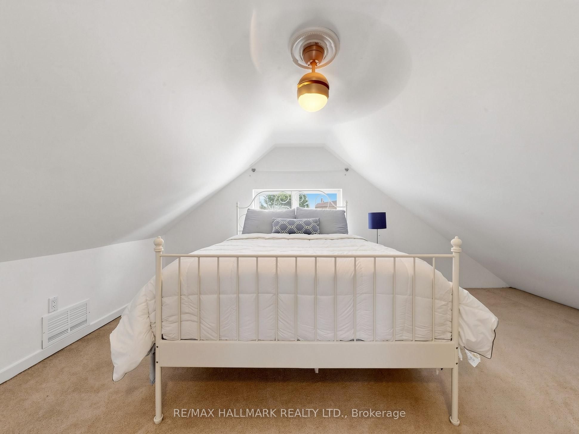 182 Holborne Avenue Property Photo 17