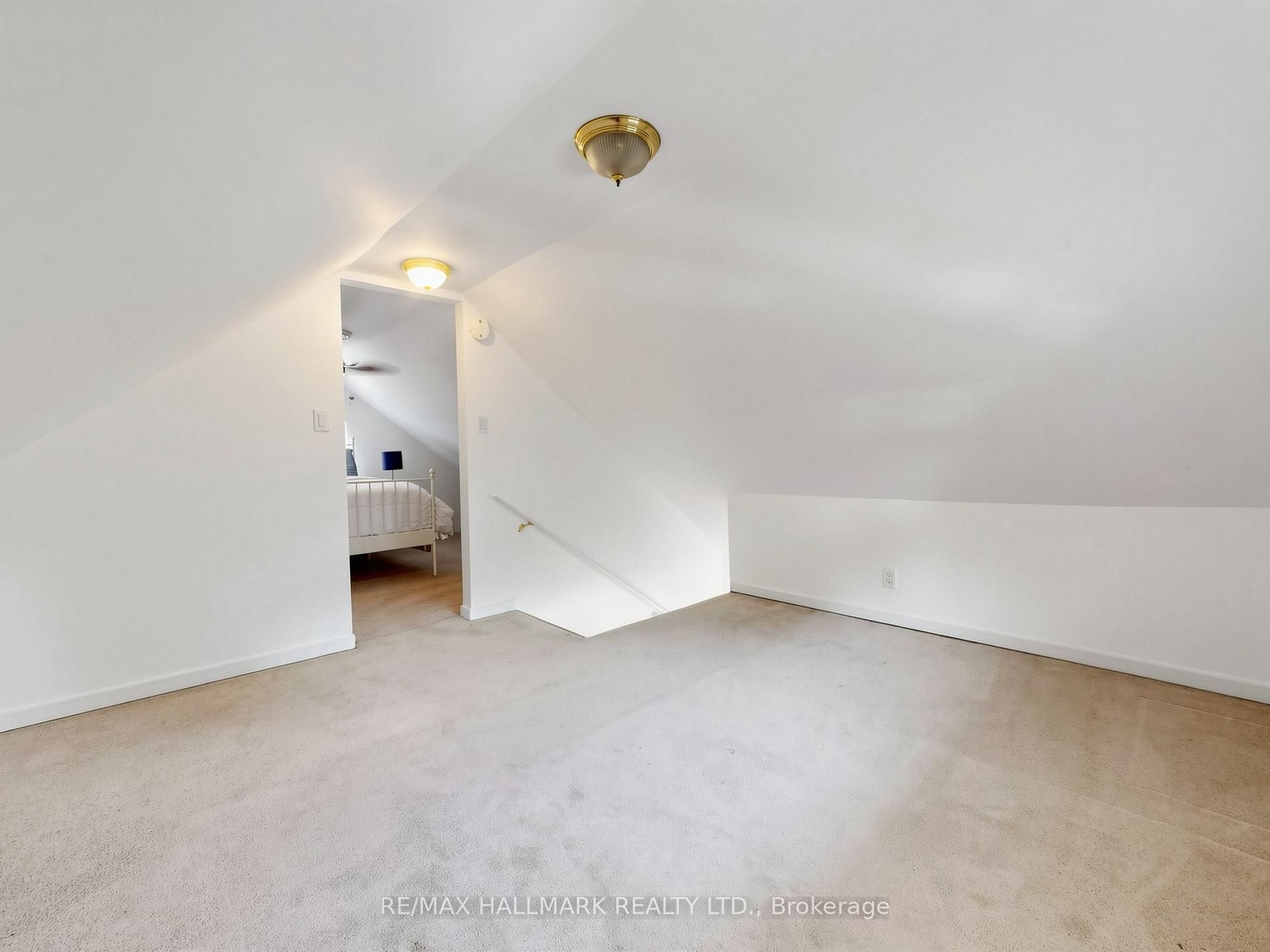 182 Holborne Avenue Property Photo 19
