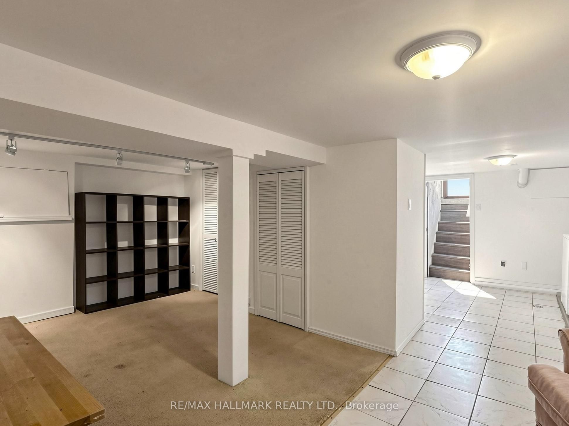 182 Holborne Avenue Property Photo 22