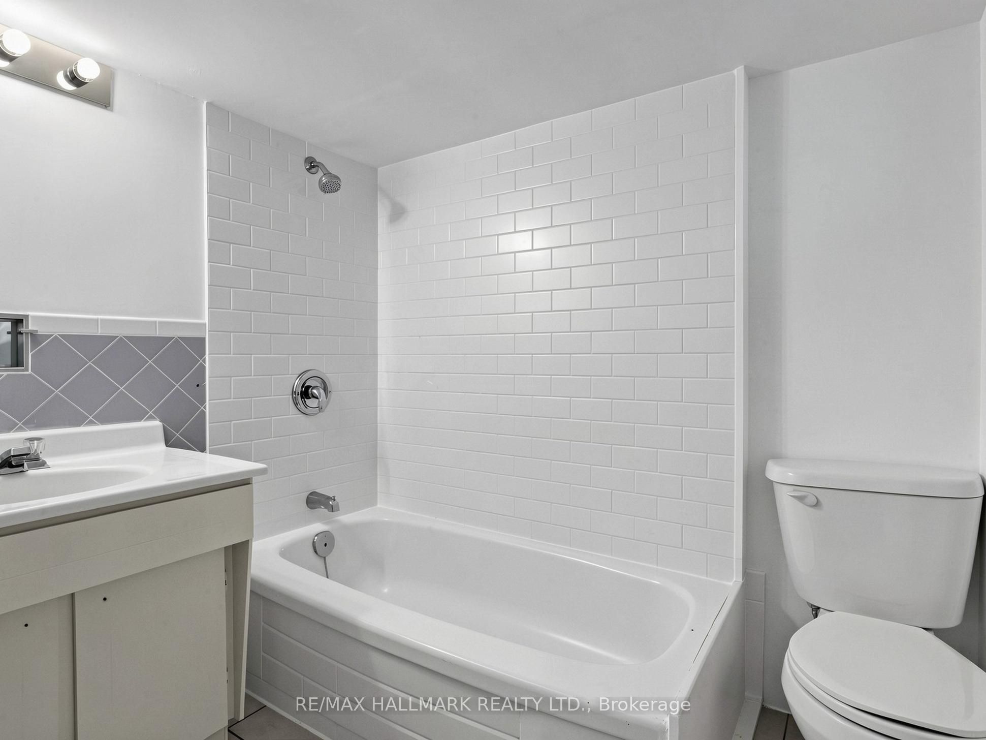 182 Holborne Avenue Property Photo 27