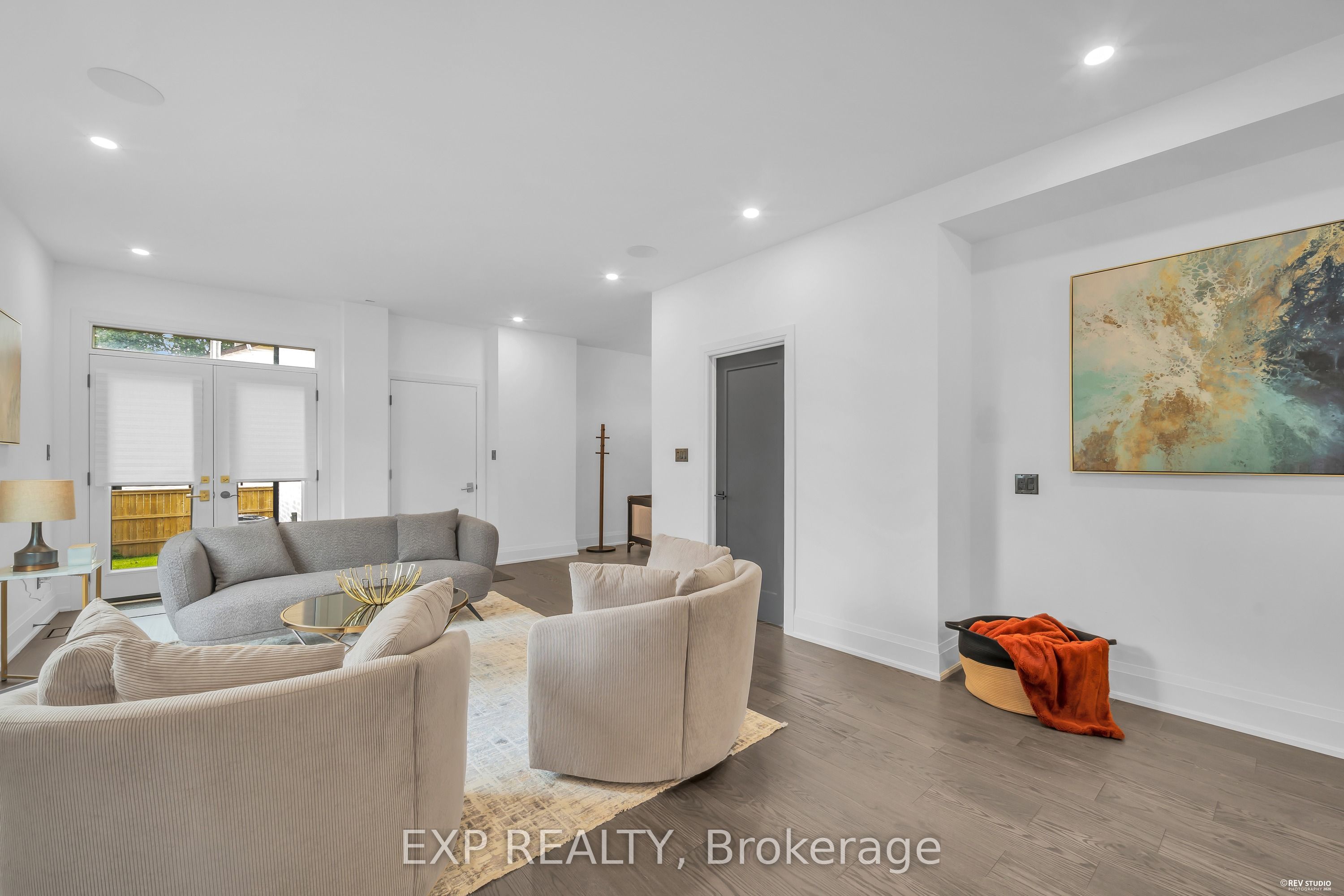 19 Burcher Road Property Photo 4