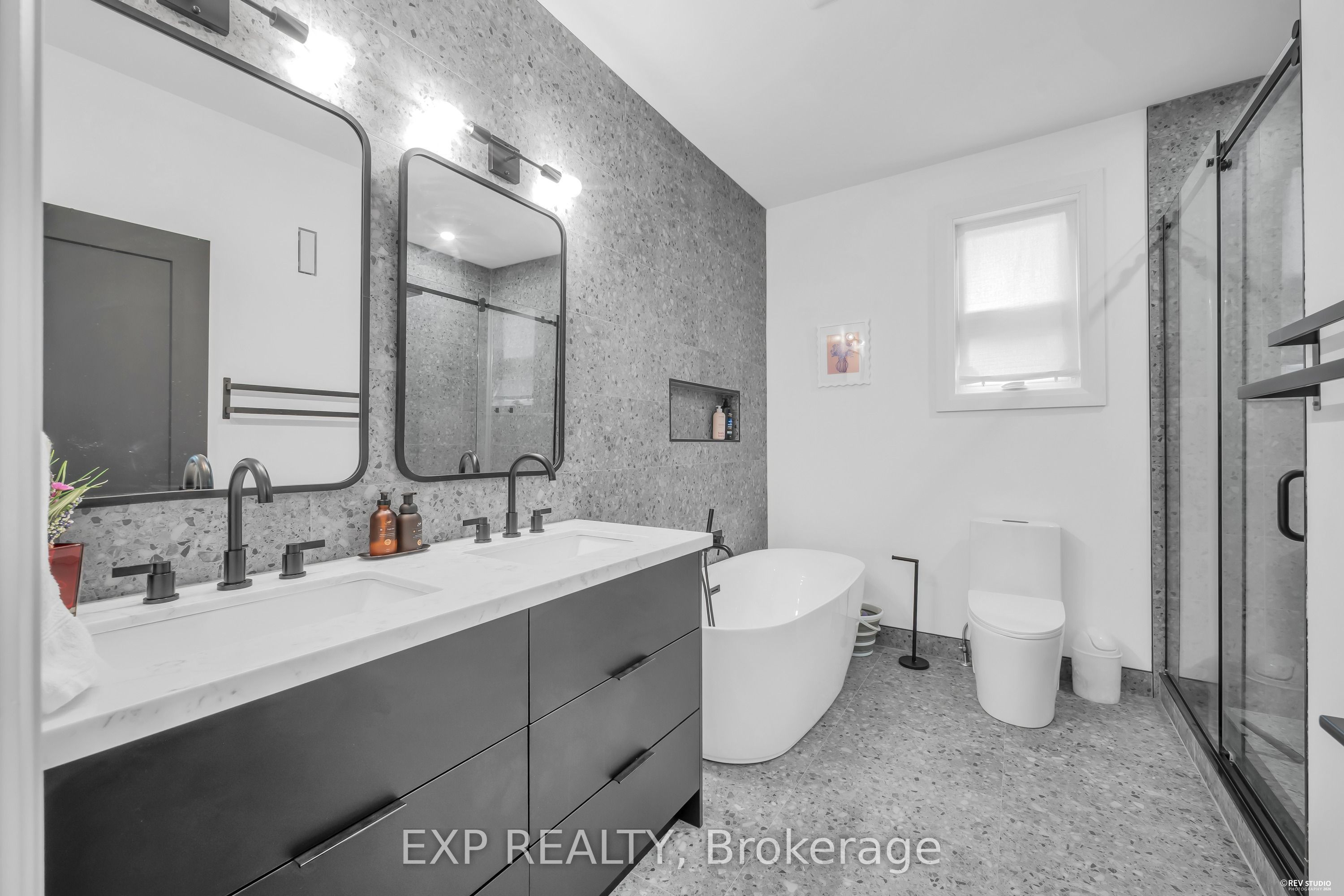 19 Burcher Road Property Photo 45
