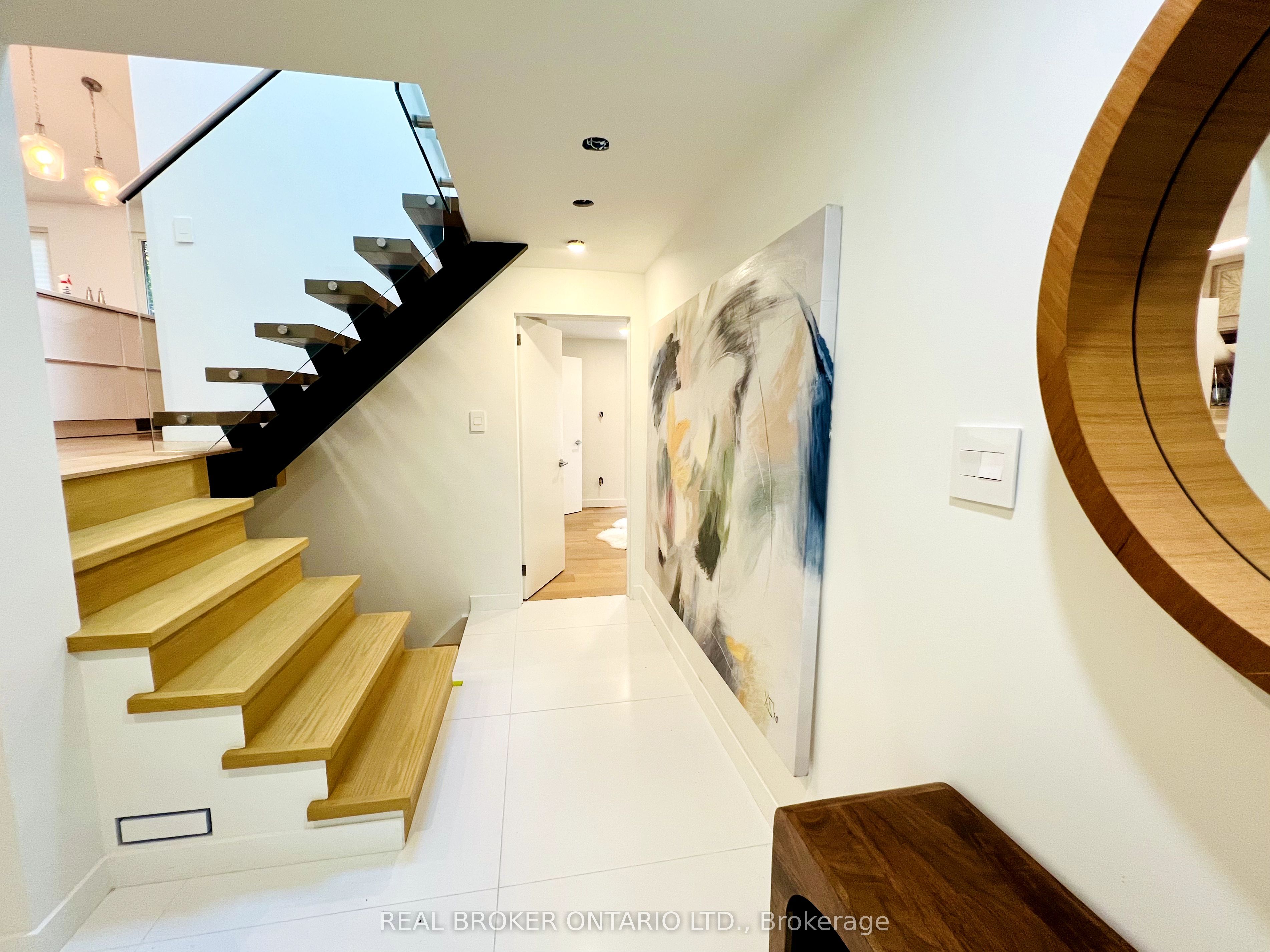 51 Castlemere Crescent Property Photo 17