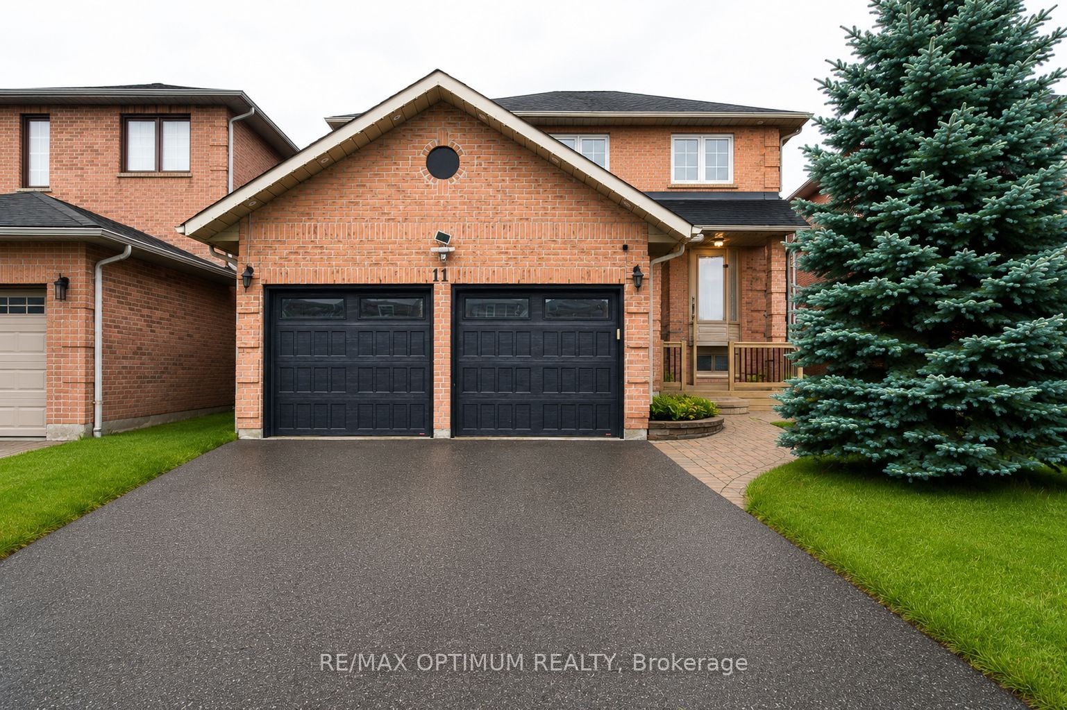 11 Murkar Crescent Property Photo 1