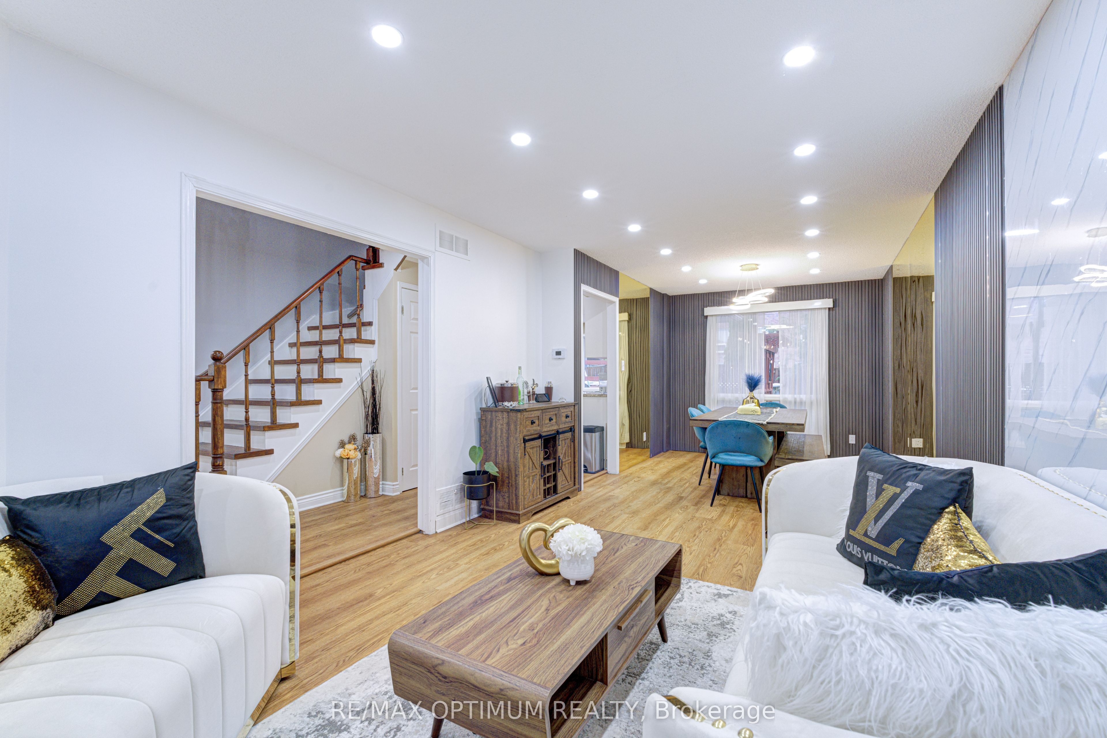 11 Murkar Crescent Property Photo 11