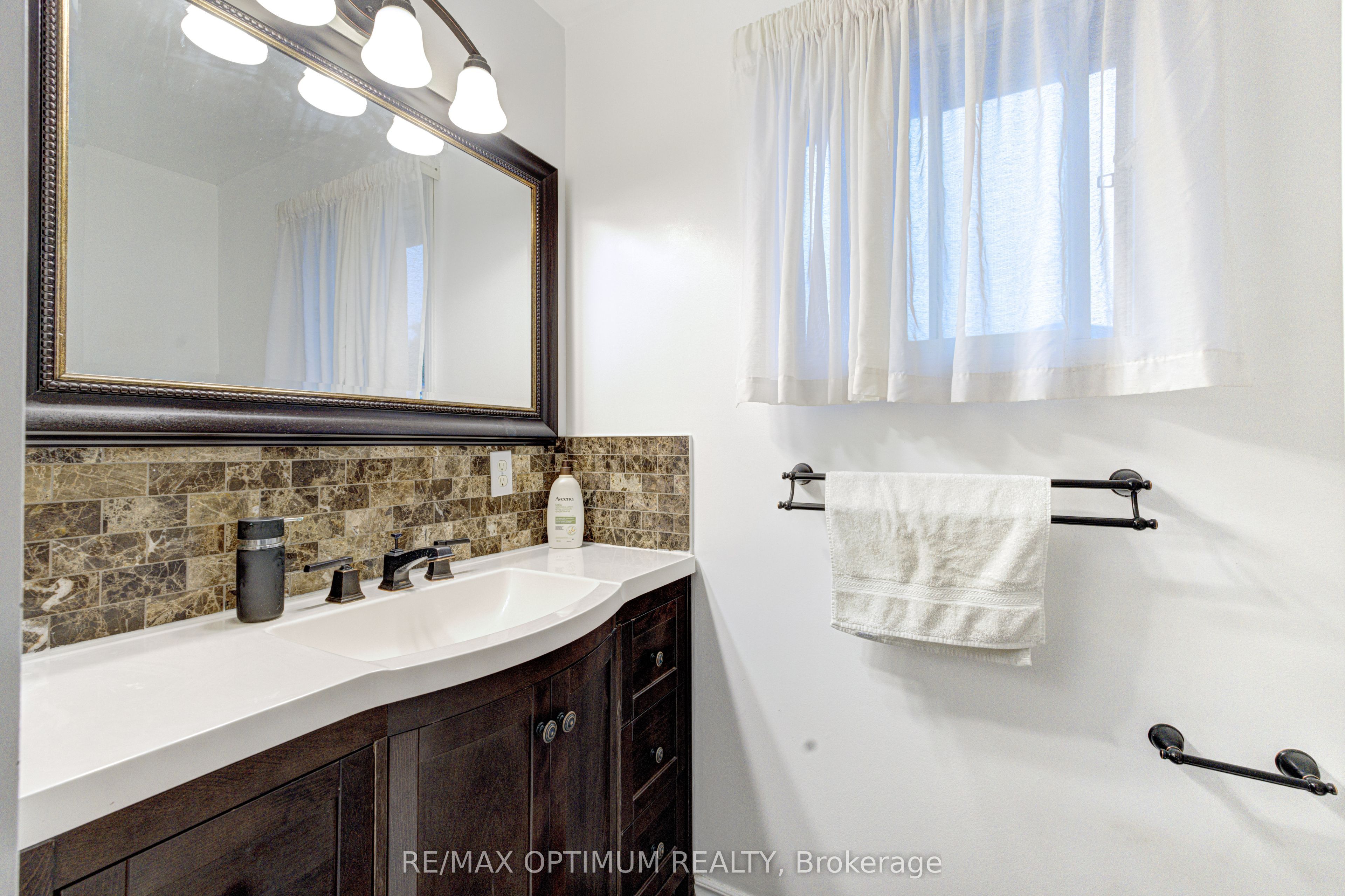 11 Murkar Crescent Property Photo 35