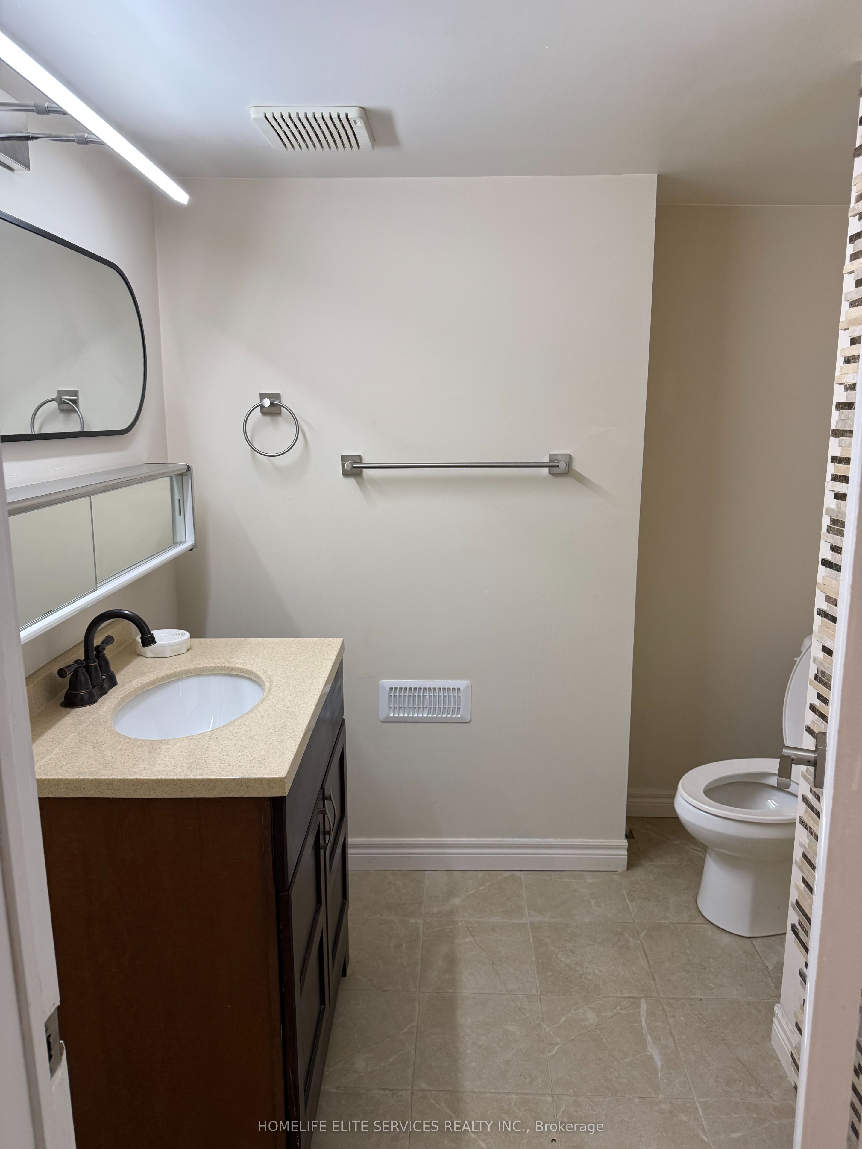 32 Heaver Drive Property Photo 5