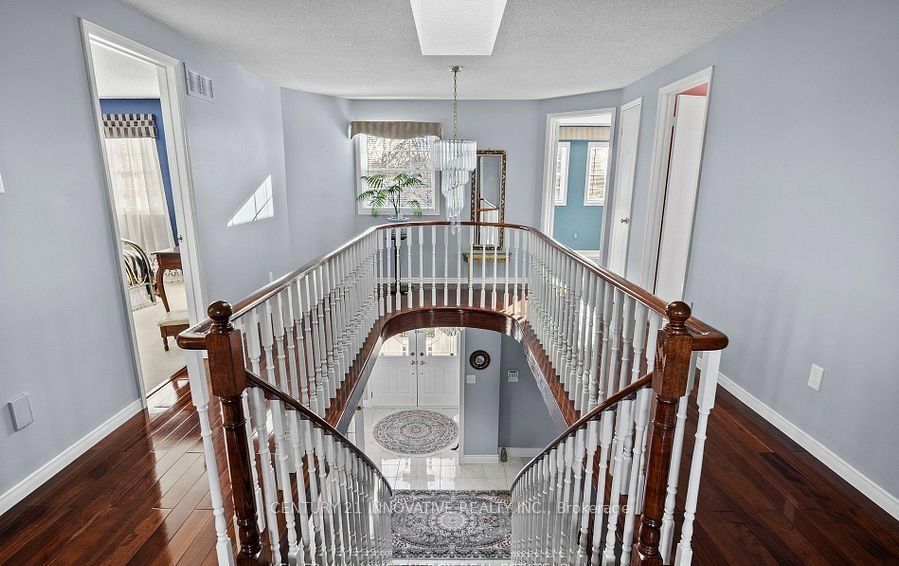 915 Catskill Drive E Property Photo 10