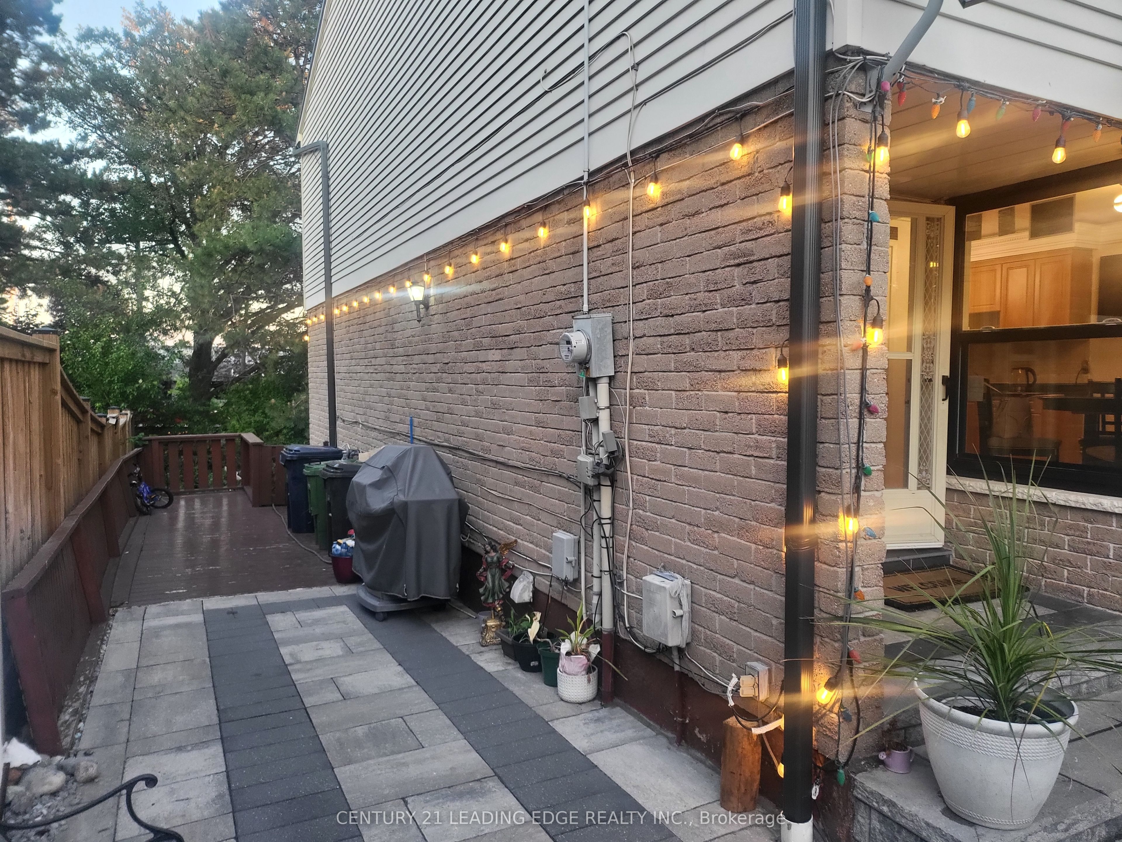 63 Nabob Crescent Property Photo 6