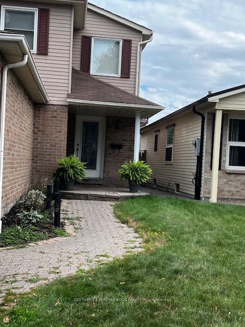 49 Dobson Drive Property Photo 5