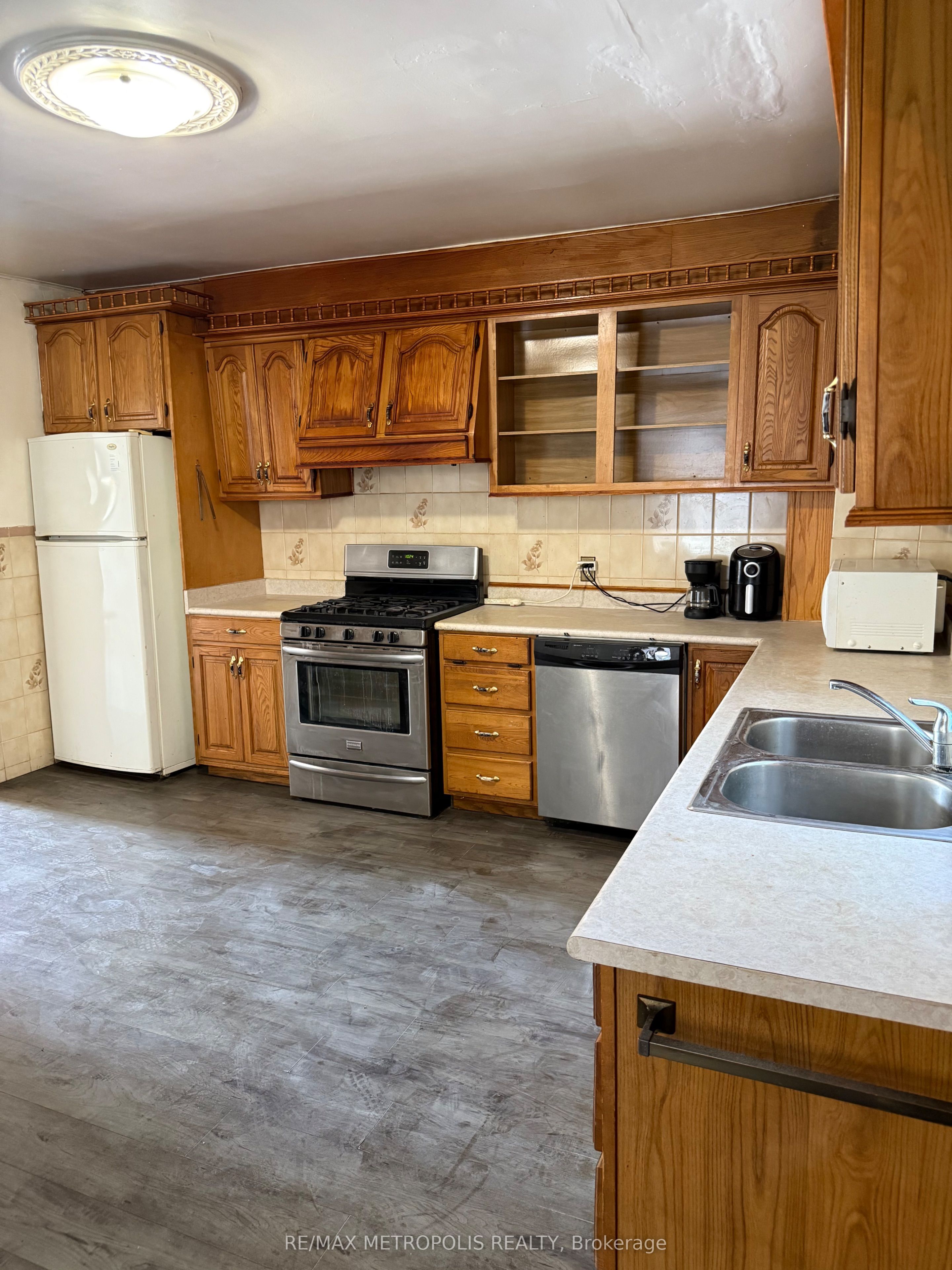 175 Celina Street Property Photo 17