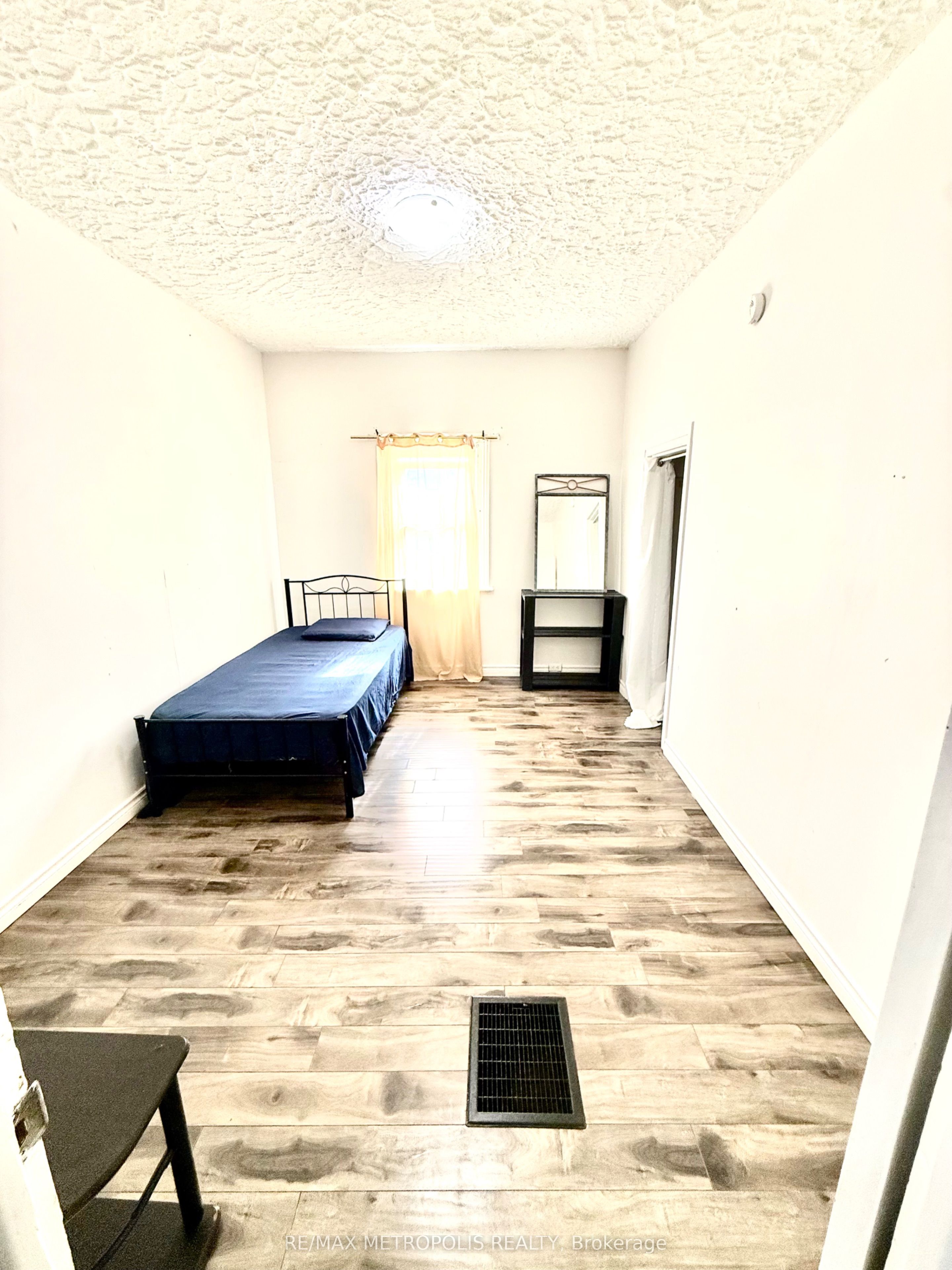 175 Celina Street Property Photo 25