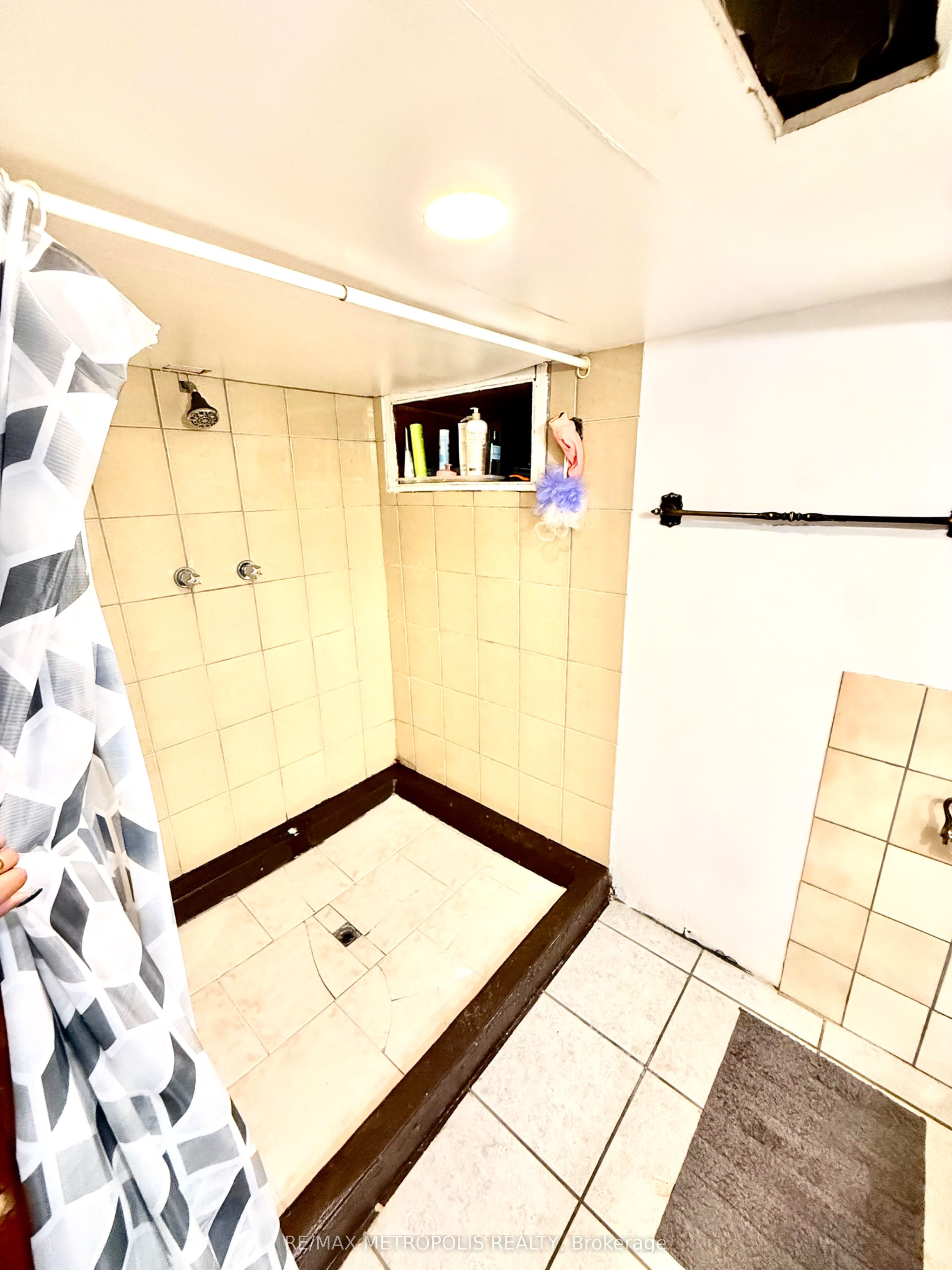 175 Celina Street Property Photo 36