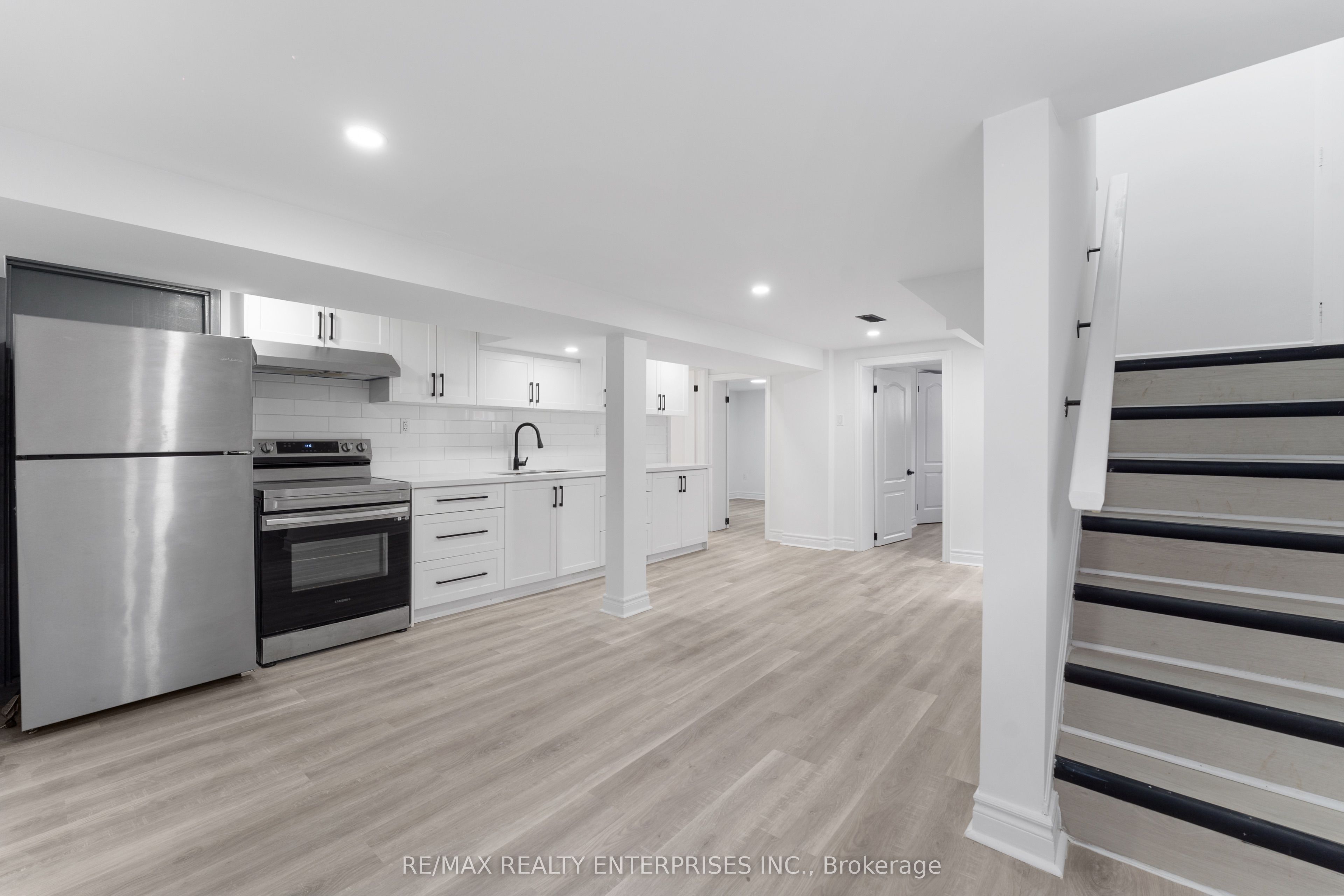 3 Dallyn Crescent Bsmt Property Photo 1