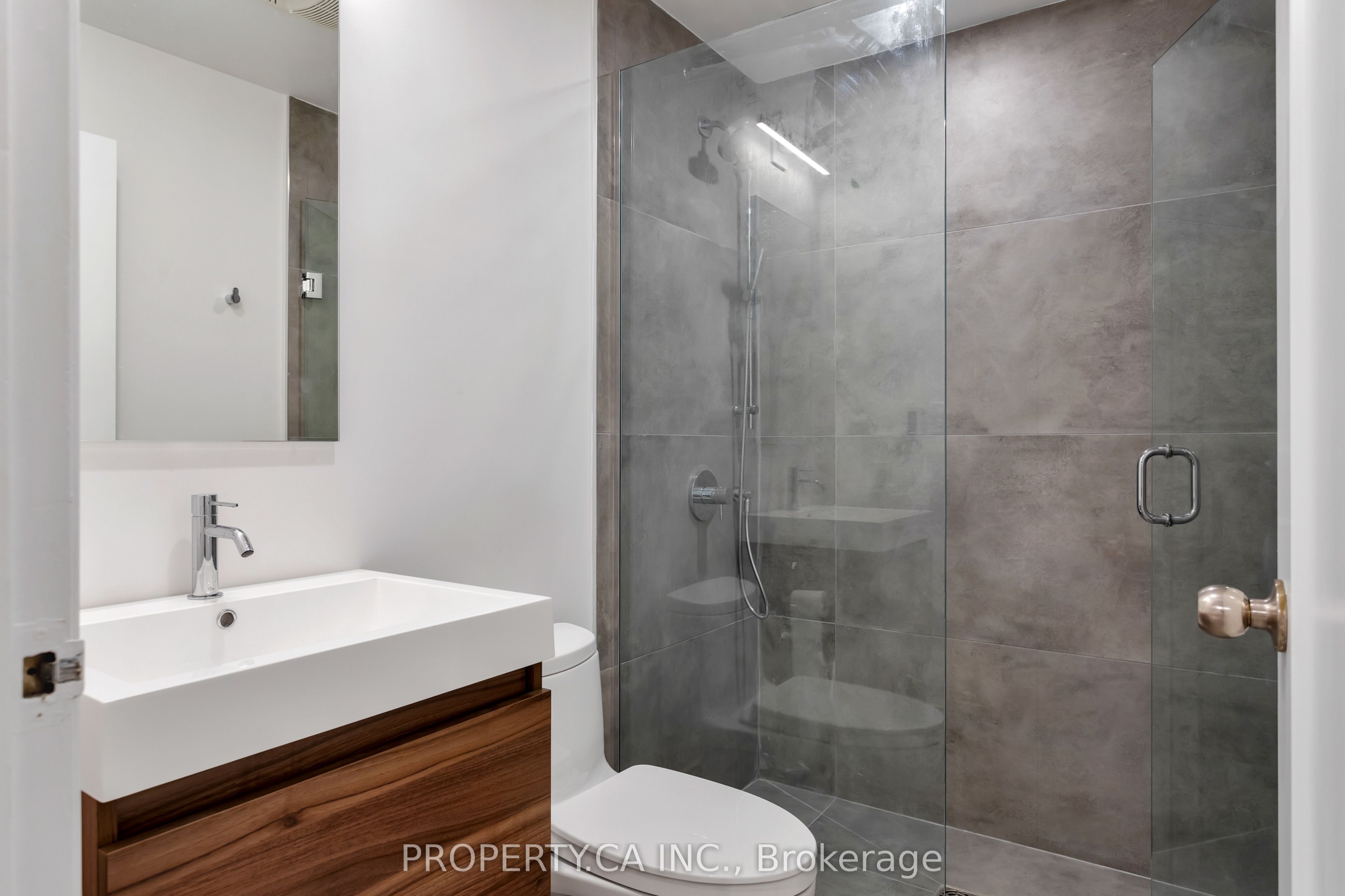 97 Lee Avenue #8 Property Photo 12