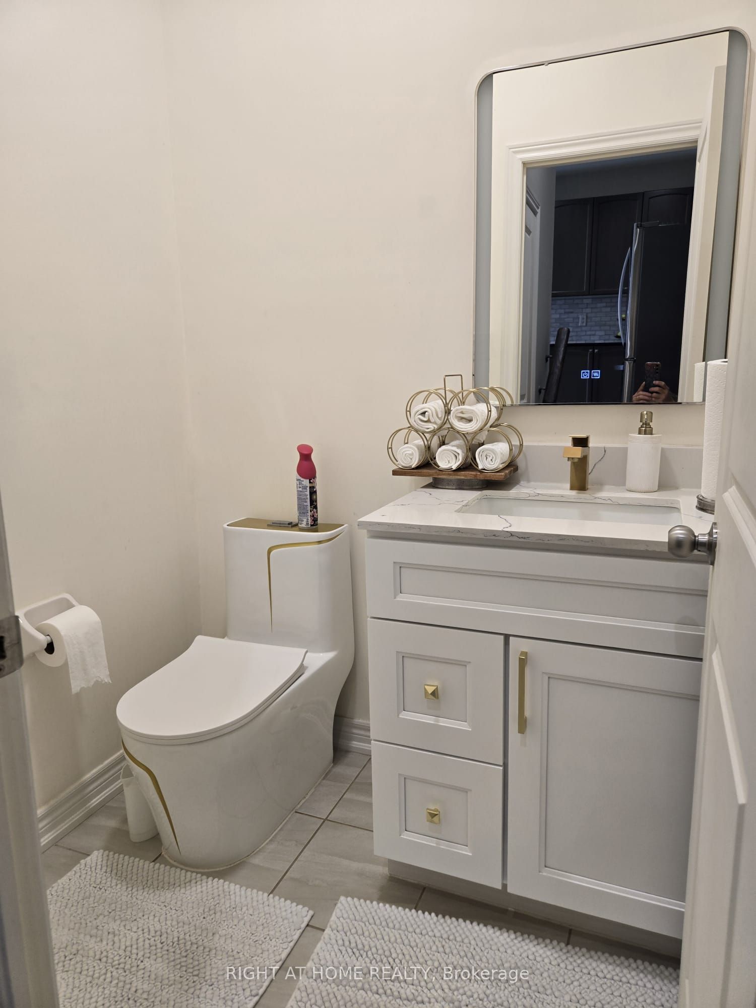 14 Ogston Crescent Property Photo 8