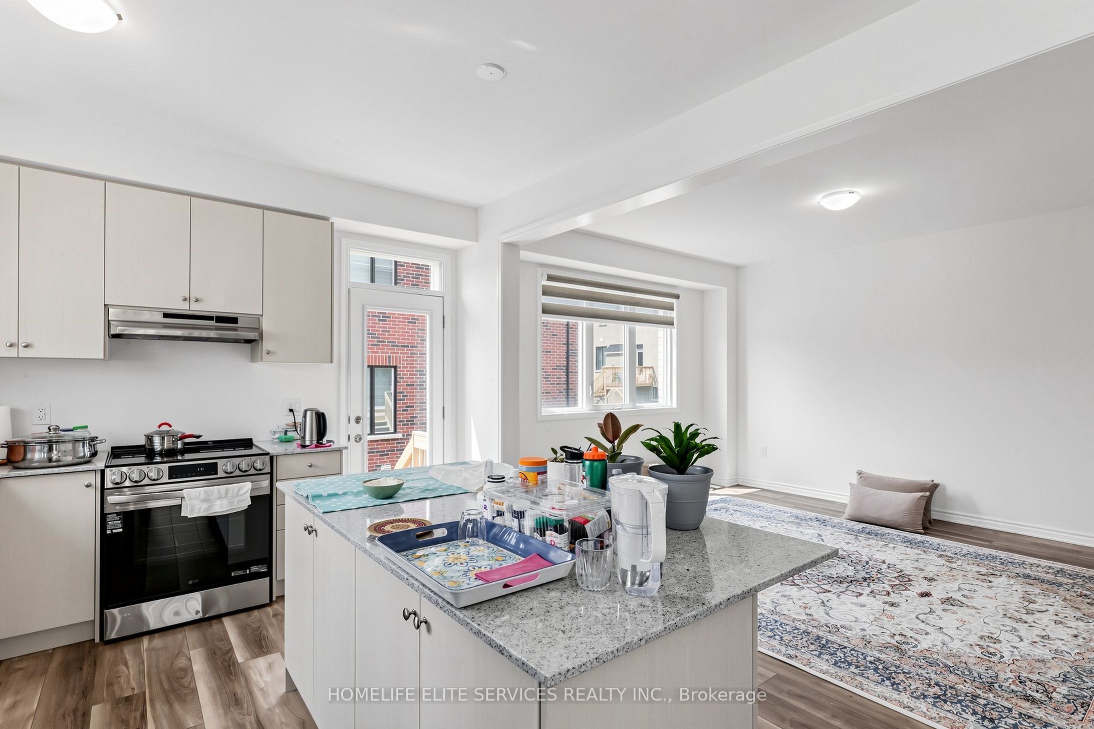 3238 Brigadier Avenue Property Photo 16