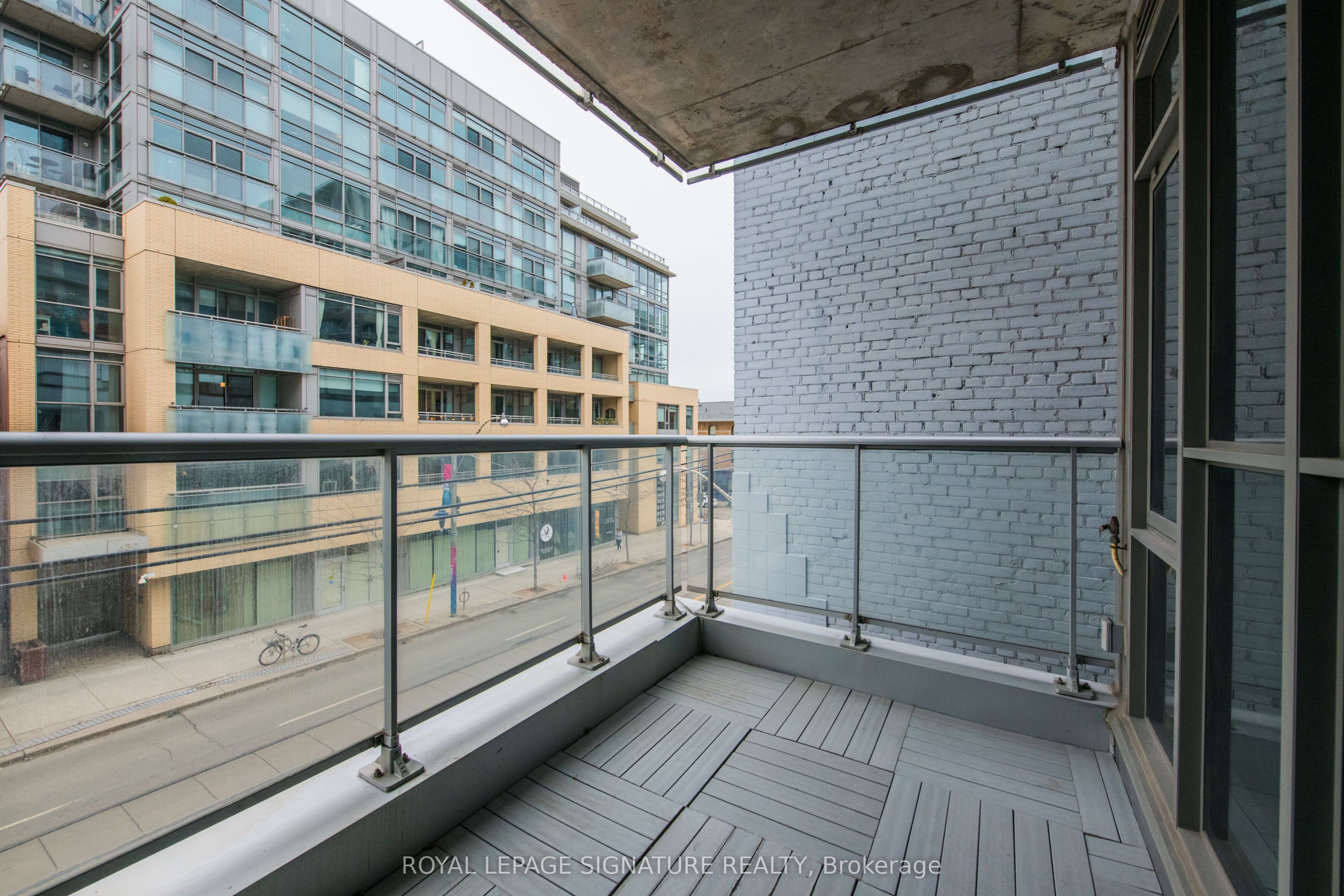 625 Queen Street E 211 Property Photo 46