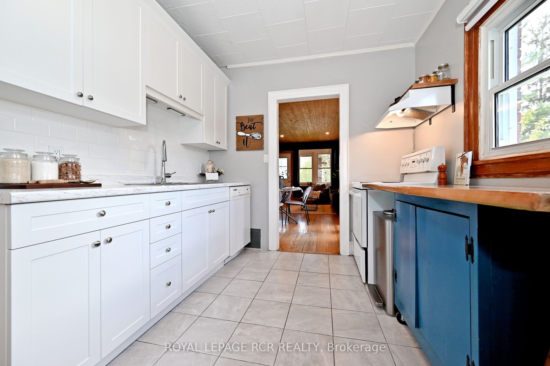 116 Buckingham Avenue Property Photo 11