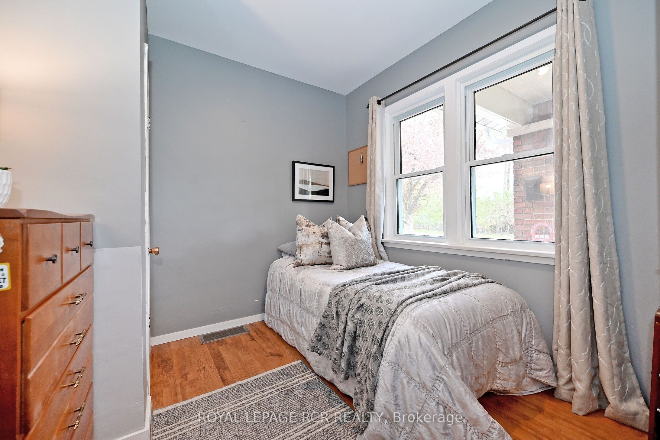 116 Buckingham Avenue Property Photo 18