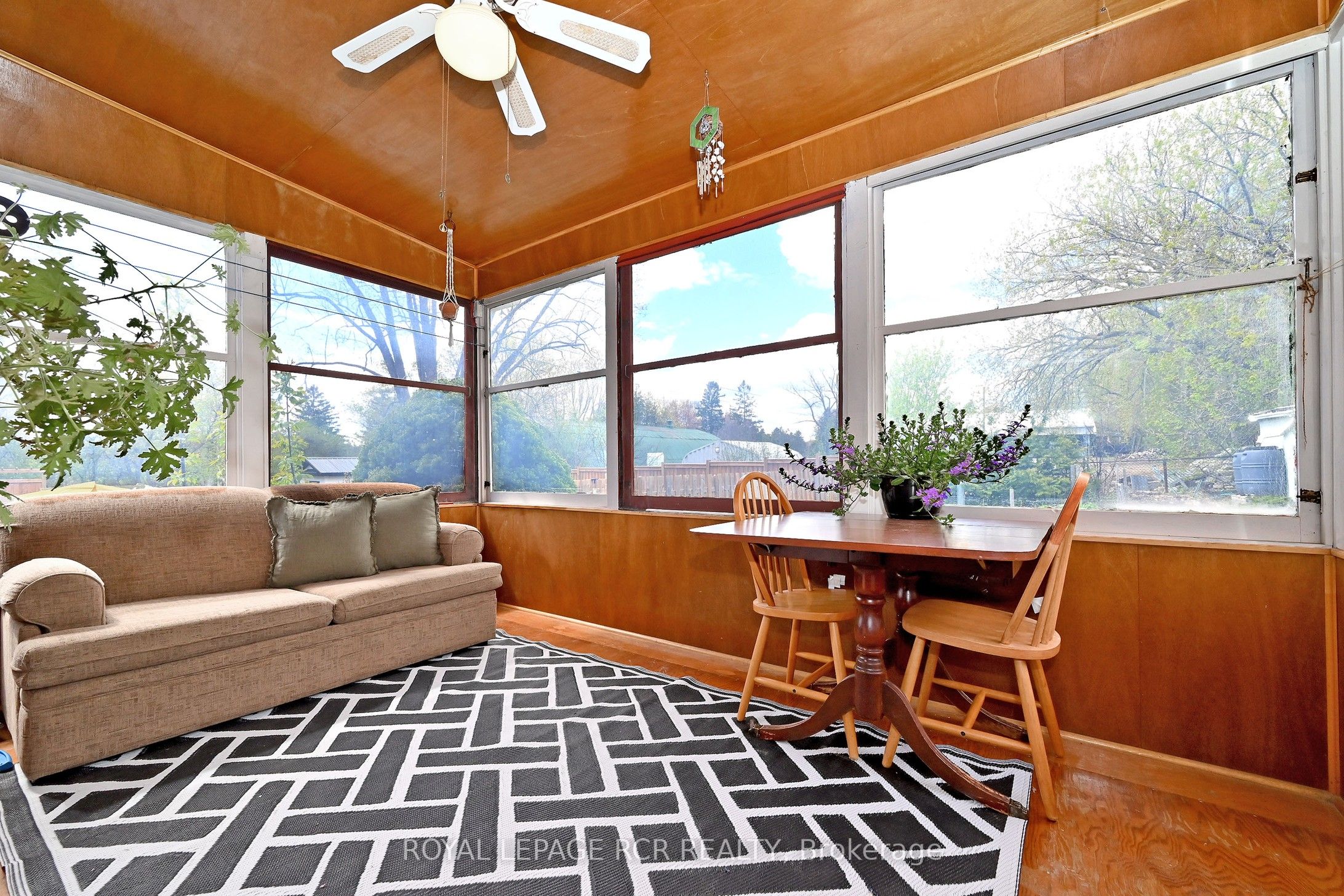 116 Buckingham Avenue Property Photo 32