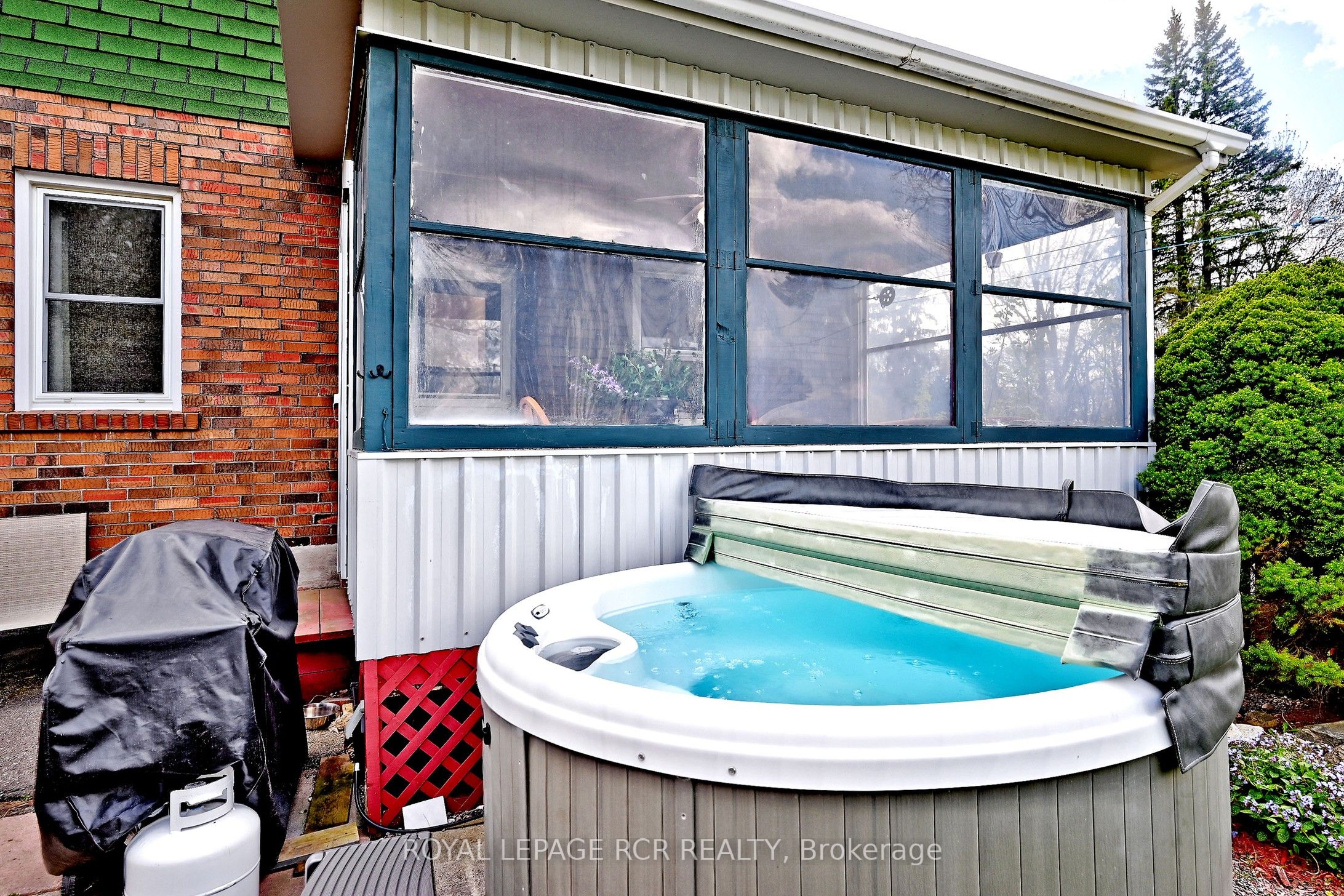116 Buckingham Avenue Property Photo 40