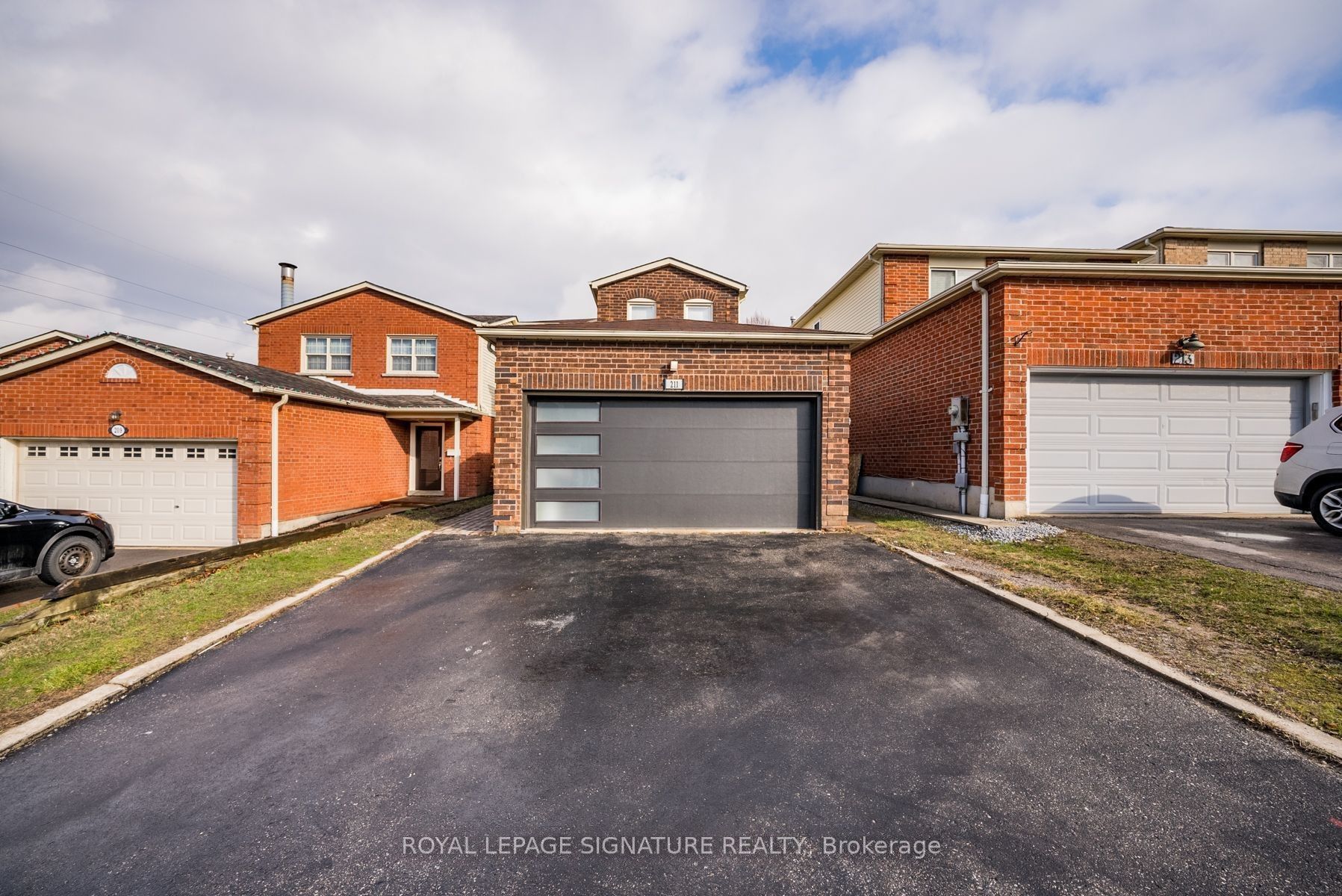 211 Glen Hill Drive Lower Property Photo 1