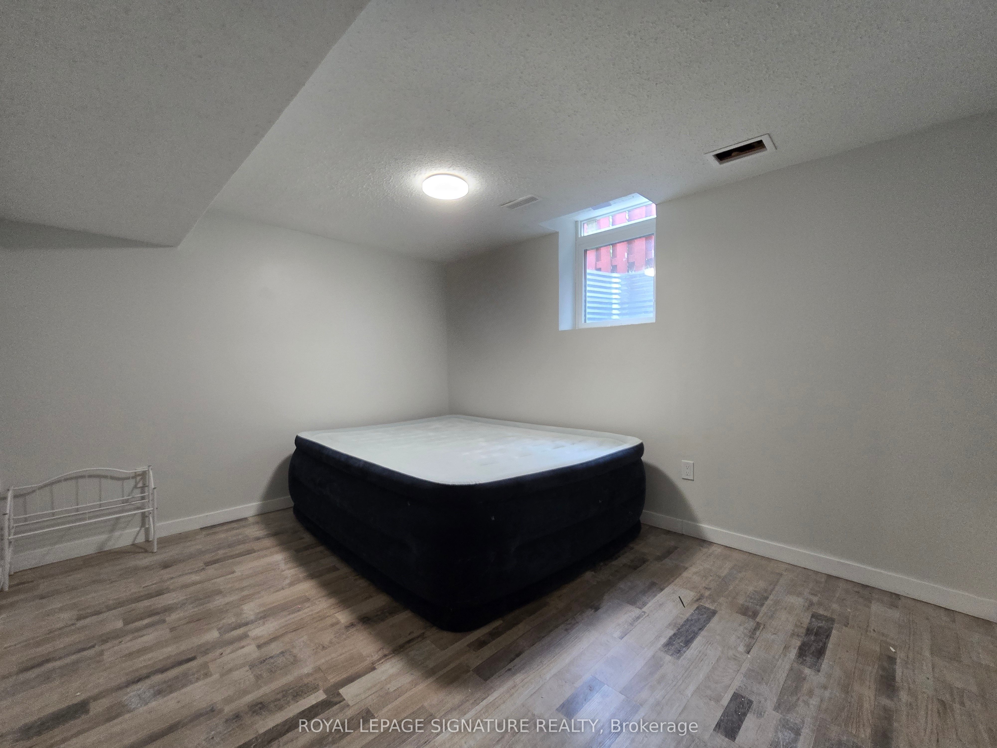 211 Glen Hill Drive Lower Property Photo 10