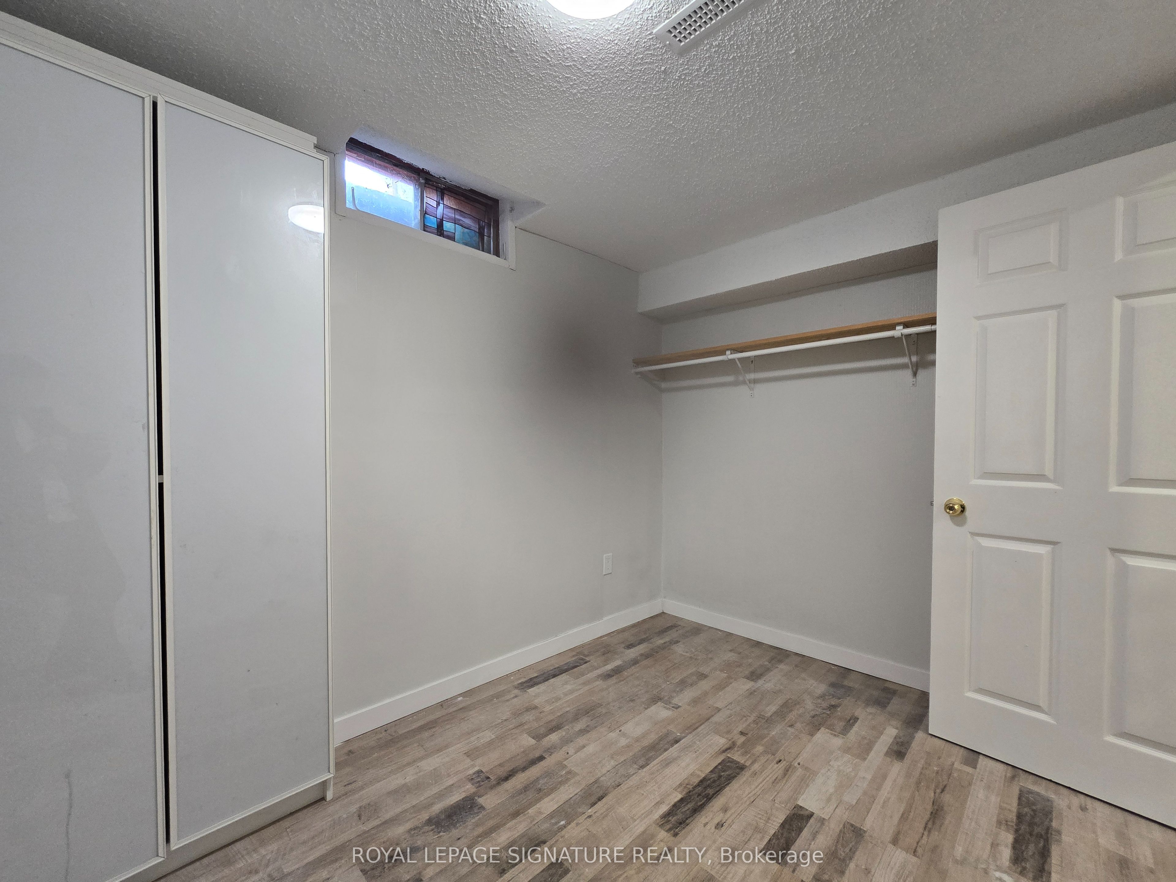 211 Glen Hill Drive Lower Property Photo 12