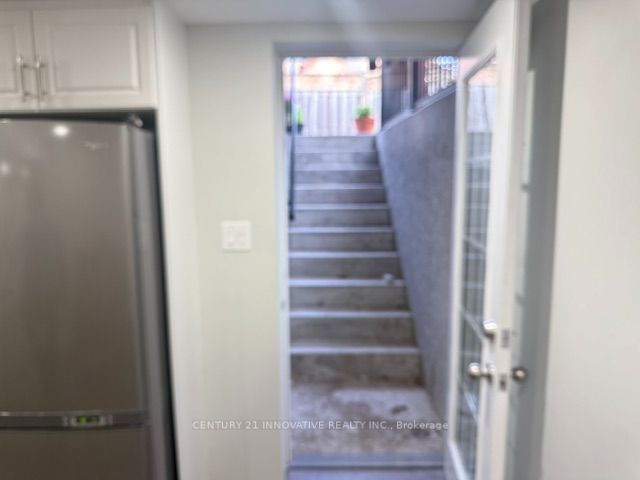 111 N Steppingstone Trail Property Photo 2