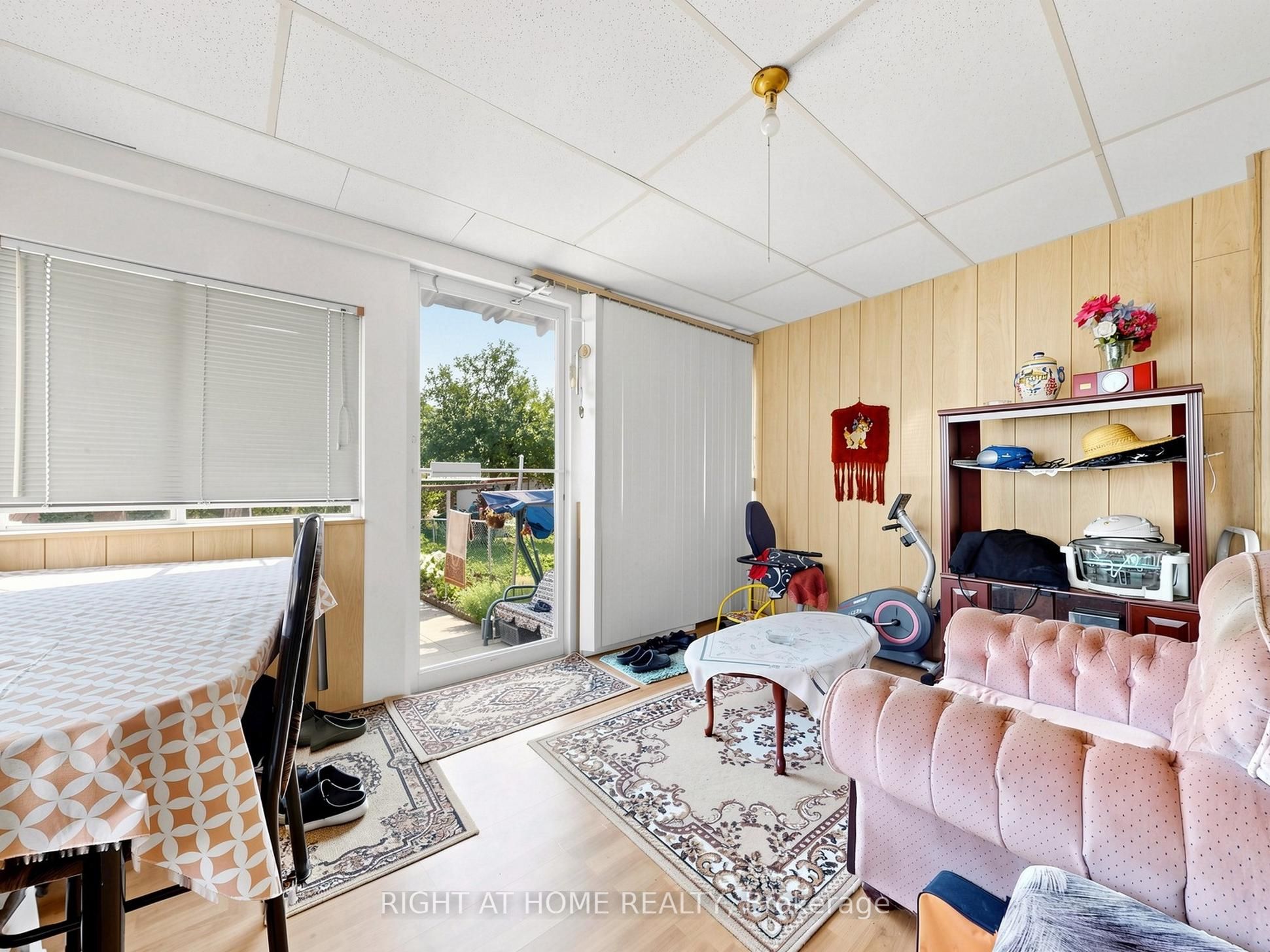 771 Birchmount Road Property Photo 10