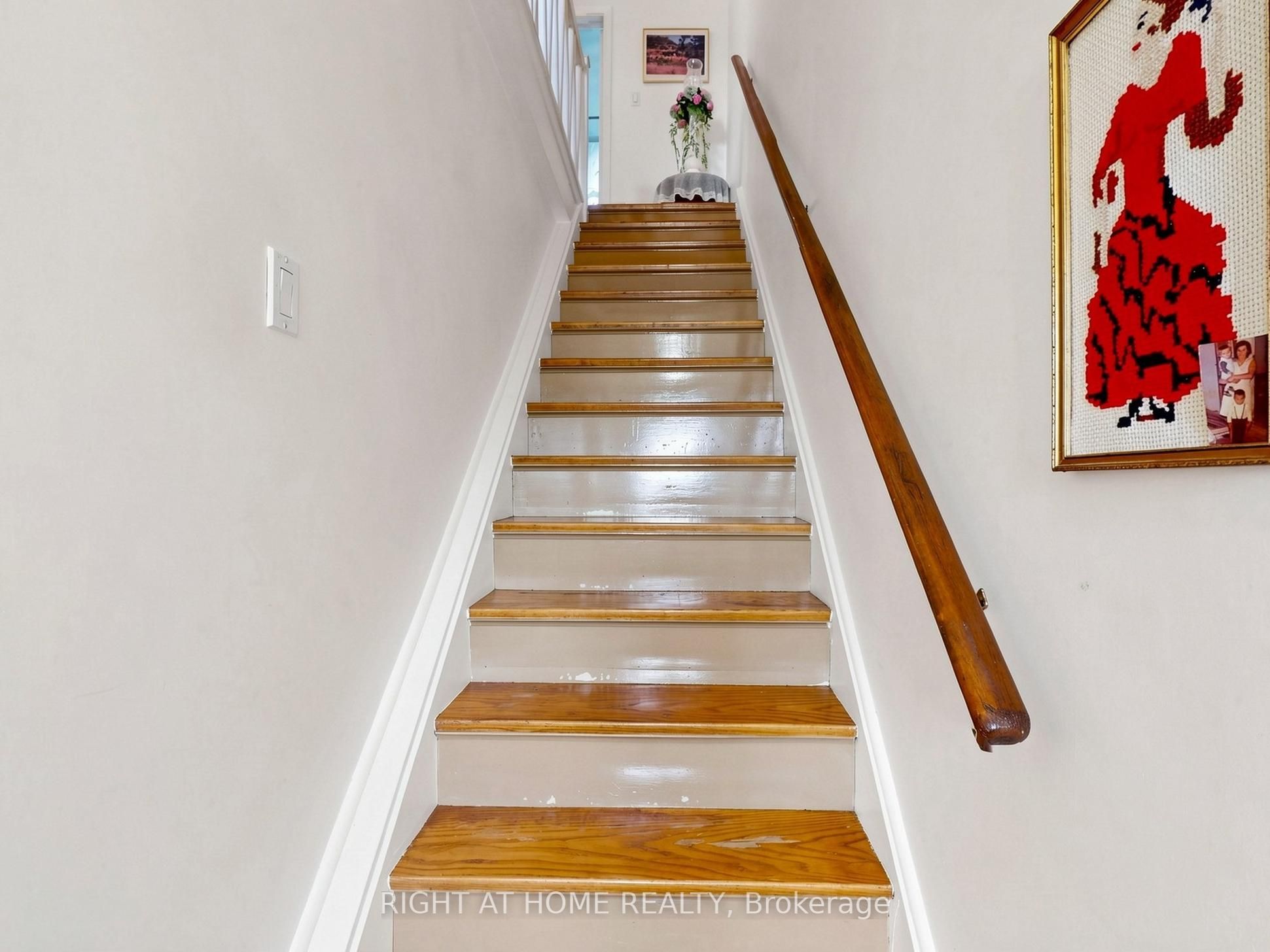 771 Birchmount Road Property Photo 11