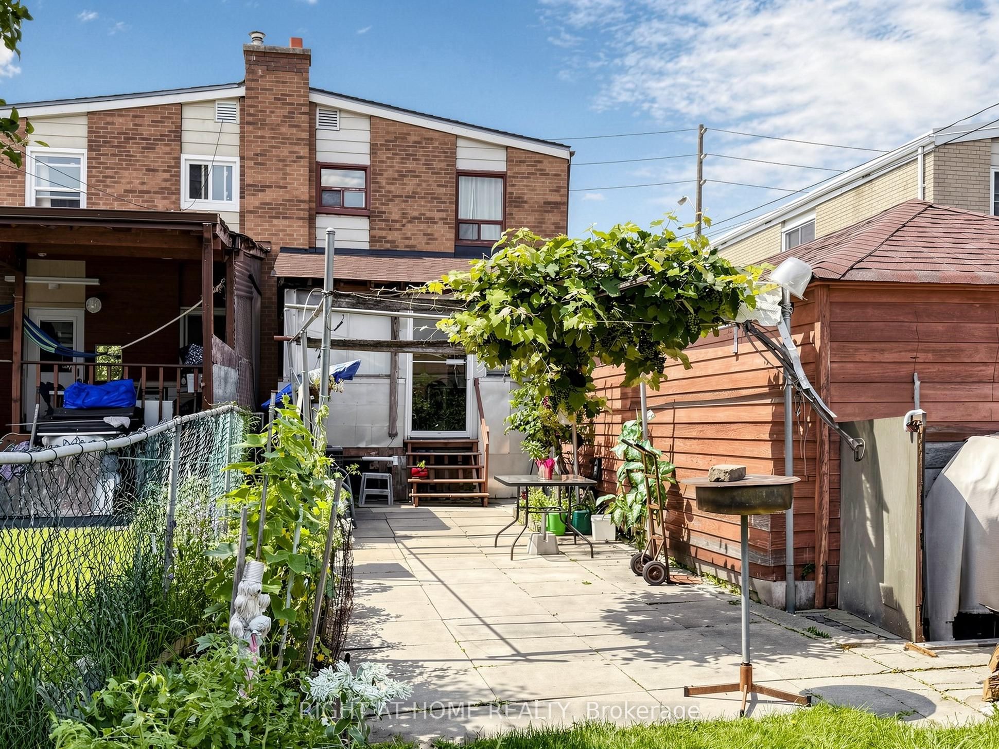 771 Birchmount Road Property Photo 17