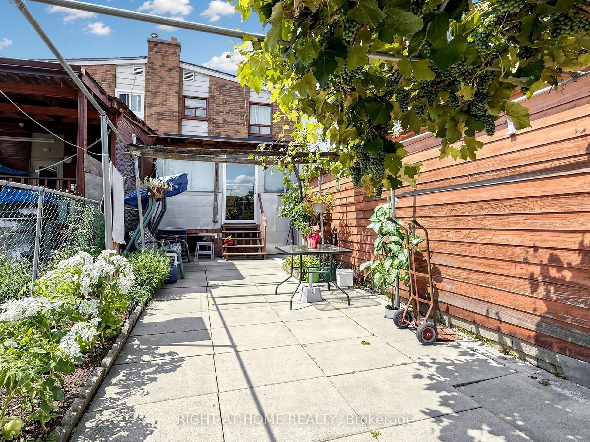 771 Birchmount Road Property Photo 19