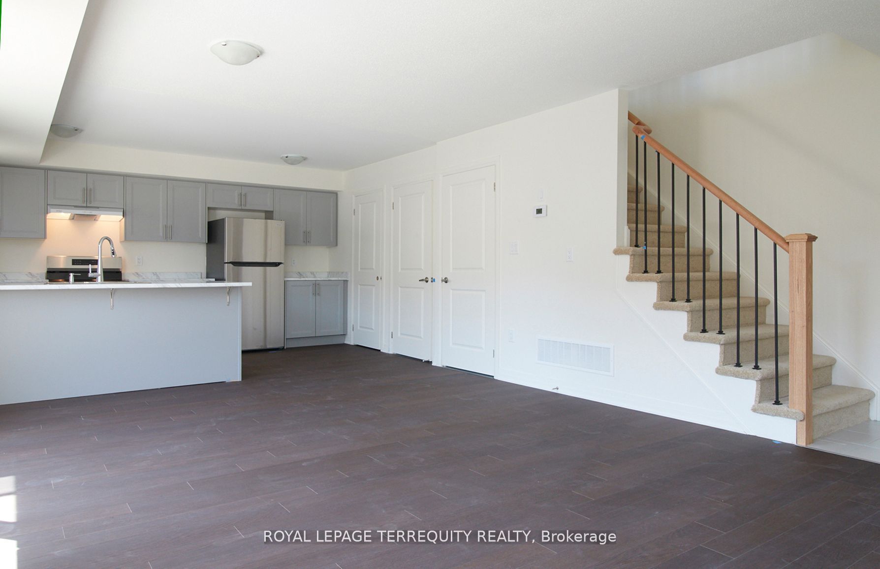 8d Lookout Drive Property Photo 6