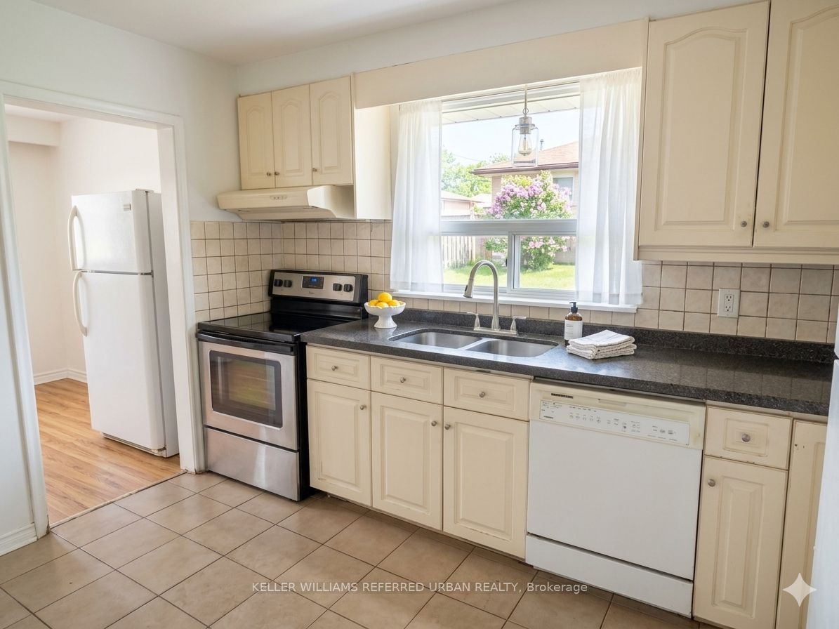 47 Crosland Drive Property Photo 3