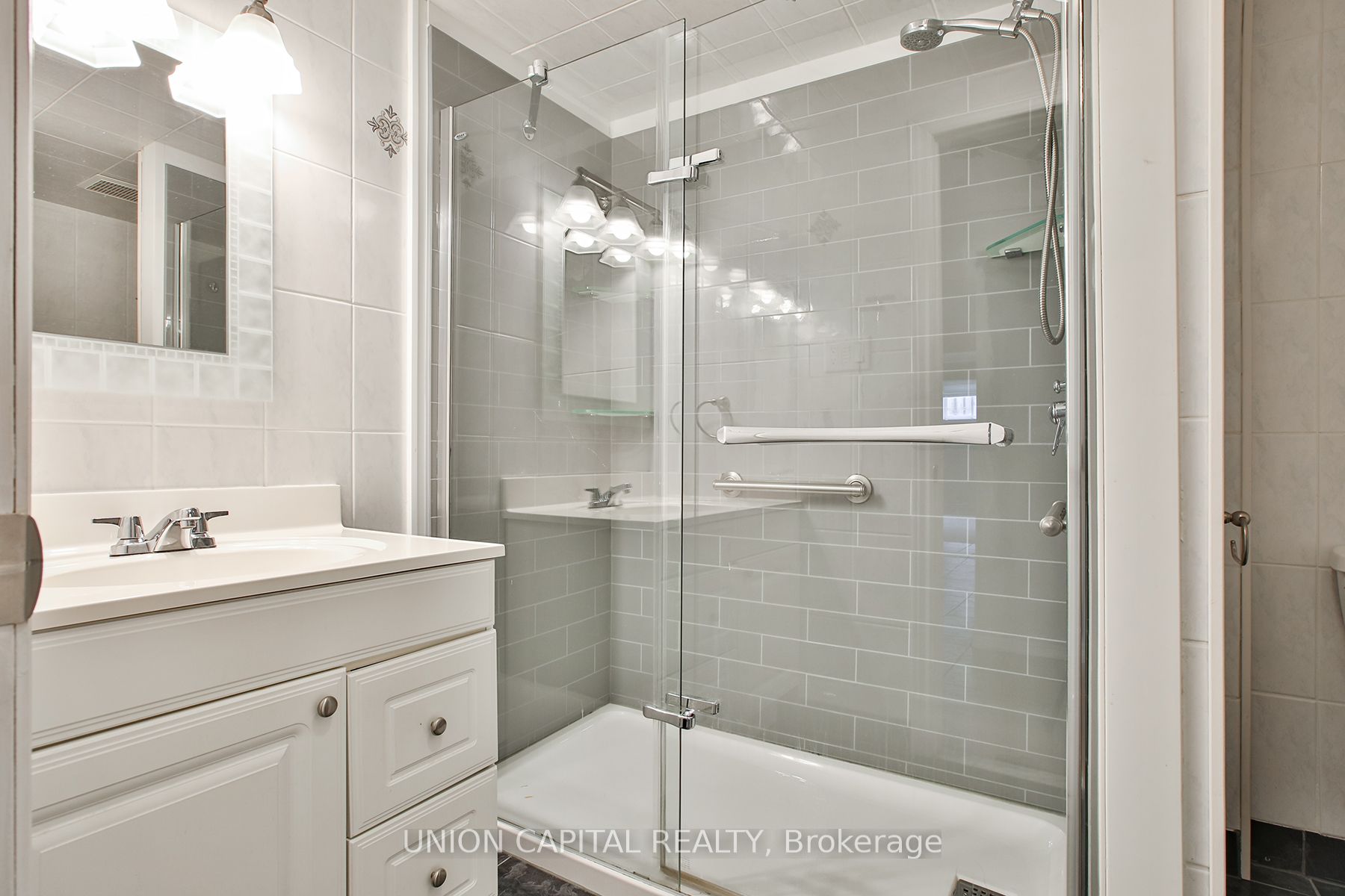 50 Wichey Road Lower Property Photo 8