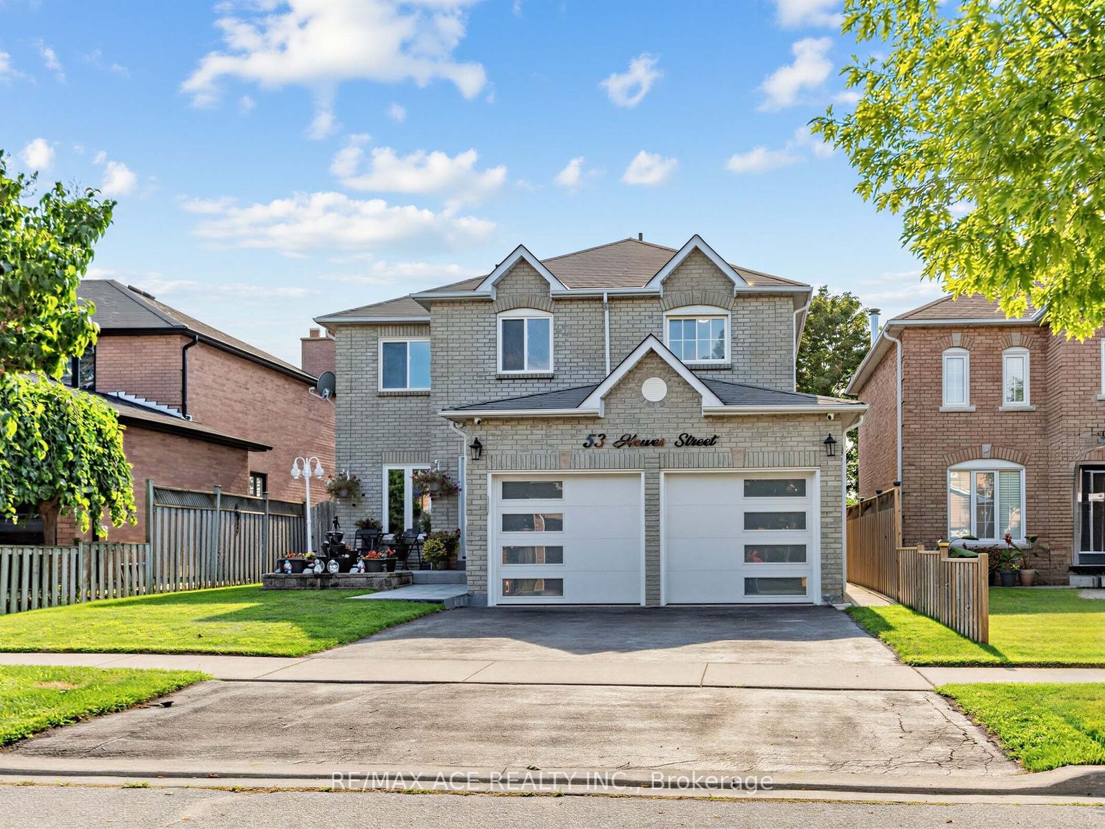 53 Howes Street Property Photo 2