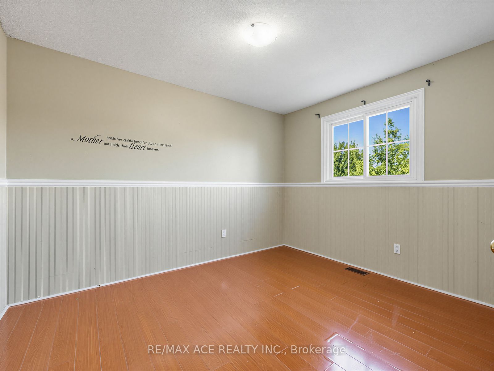 53 Howes Street Property Photo 15