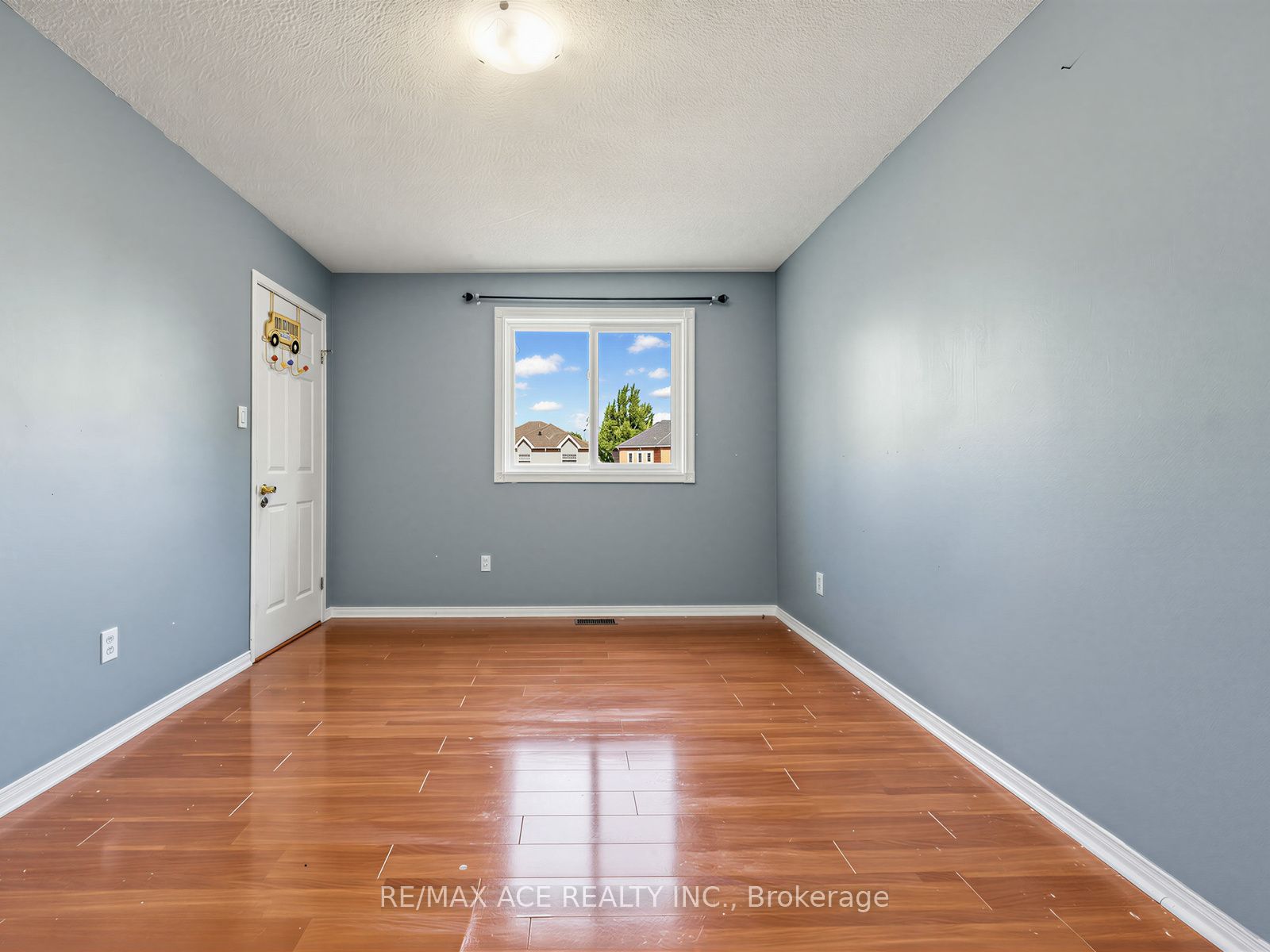 53 Howes Street Property Photo 16