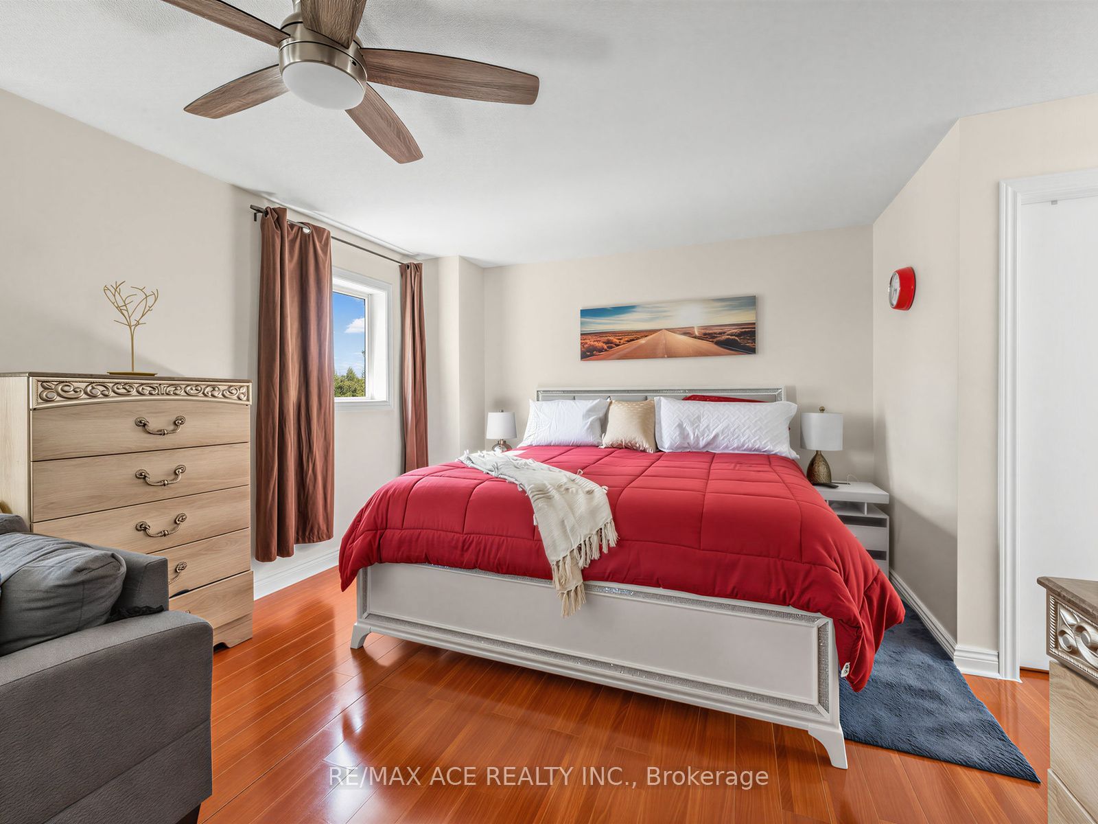 53 Howes Street Property Photo 19