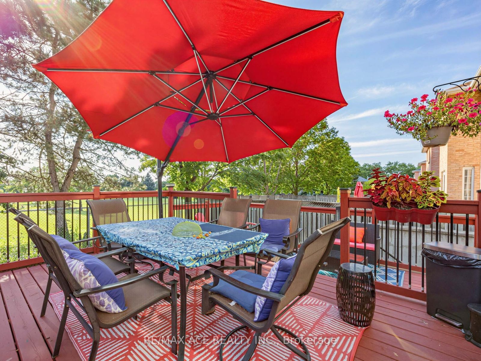 53 Howes Street Property Photo 34